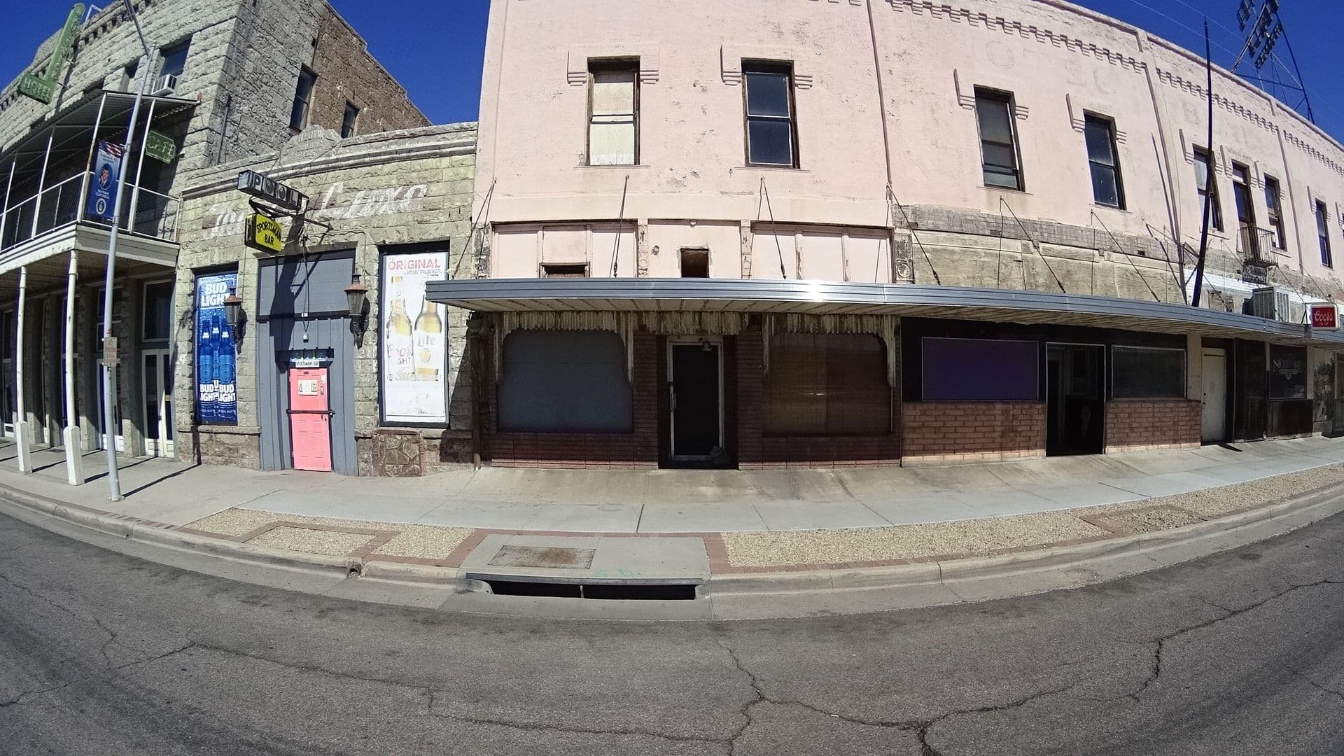 Street view near Hotel Beale, Kingman — © marker_geo (CC BY-SA · Mapillary)