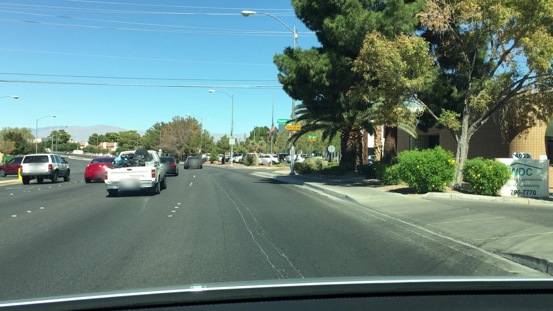 Street view near room 16211, Winchester — © lvl5 (CC BY-SA · Mapillary)