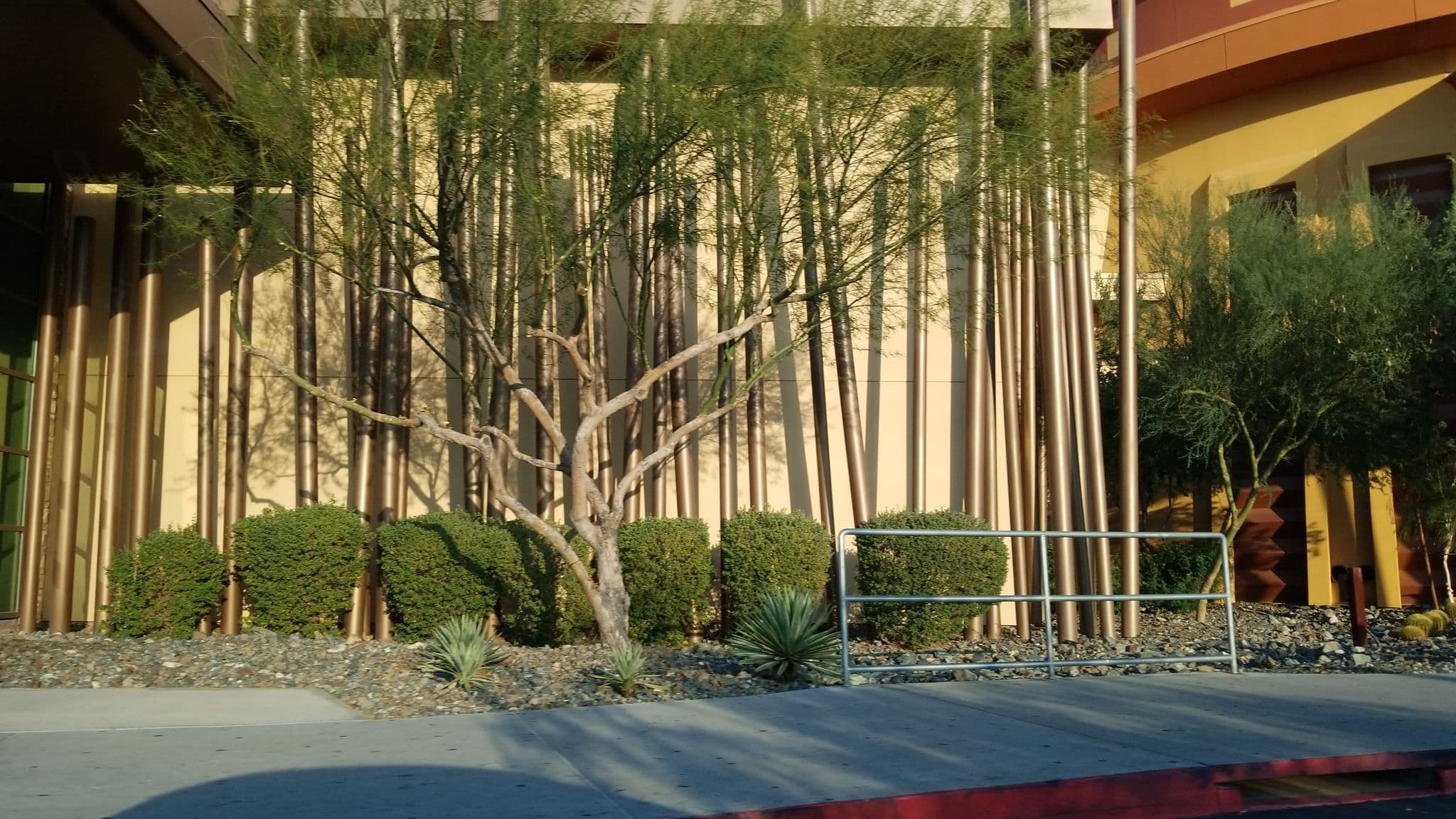 Street view near Vee Quiva Hotel & Casino, Laveen — © drkludge (CC BY-SA · Mapillary)