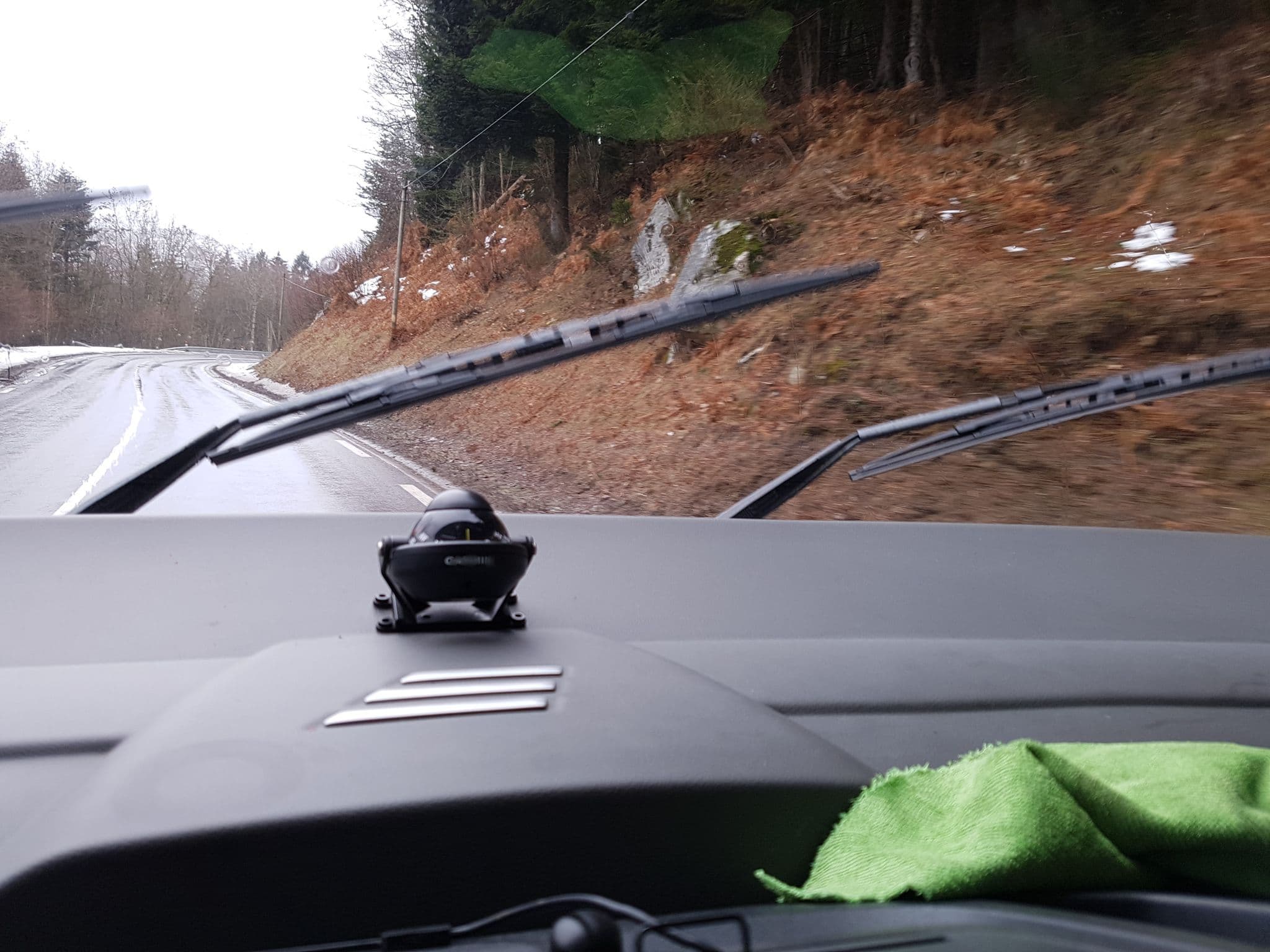 Street view near Refuge Le Hangochet, Plainfaing — © bernardvoyageur (CC BY-SA · Mapillary)