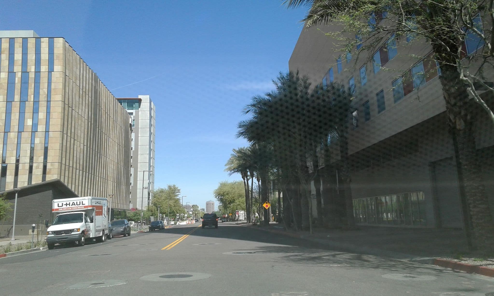 Street view near Sheraton Receving, Phoenix — © drkludge (CC BY-SA · Mapillary)