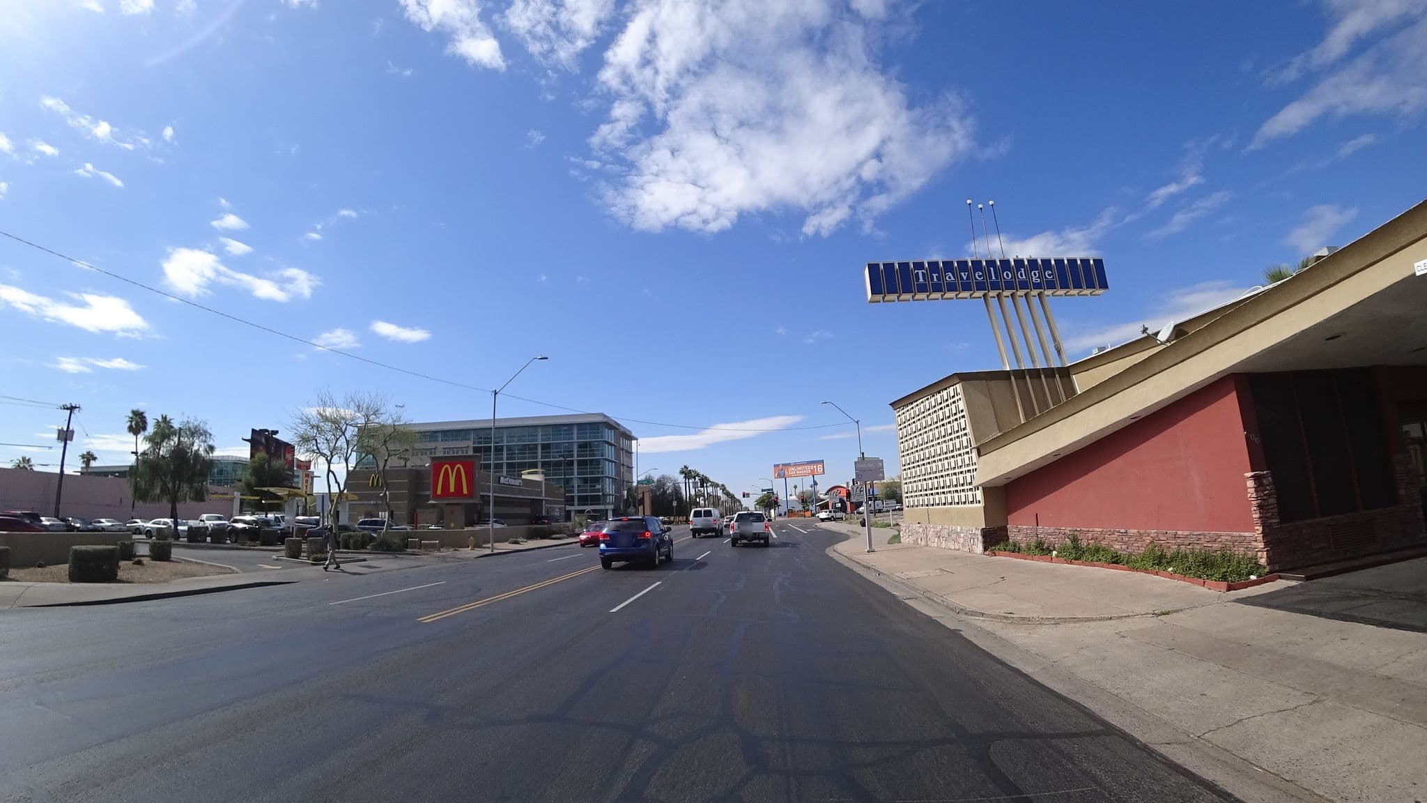 Street view near Travelodge by Wyndham, Phoenix — © wsp_us (CC BY-SA · Mapillary)