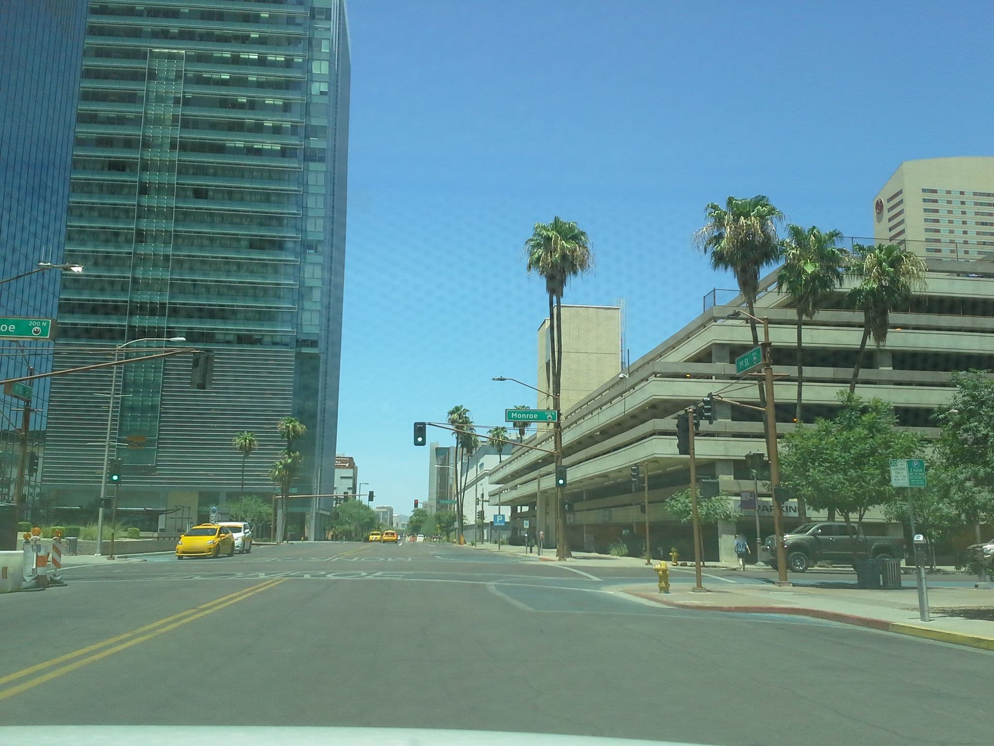 Street view near Wyndham Hotel, Phoenix — © drkludge (CC BY-SA · Mapillary)