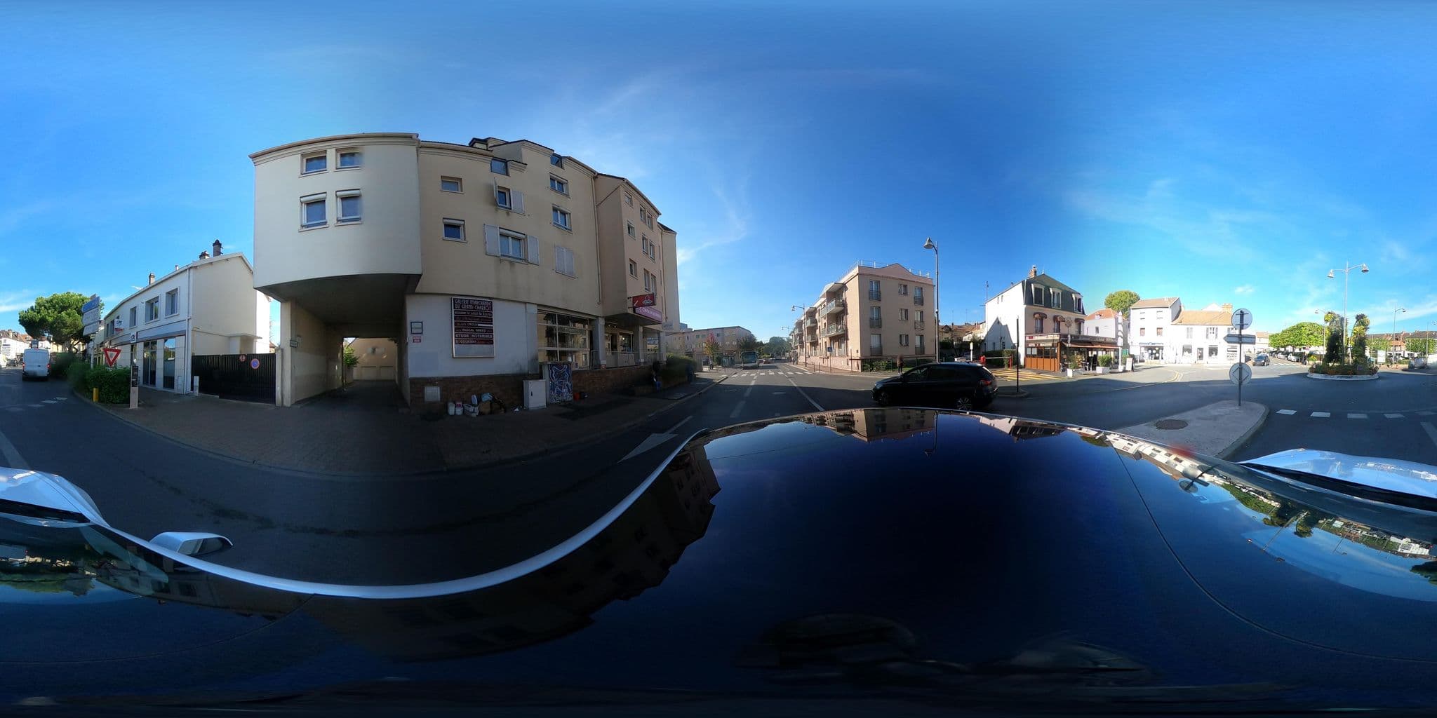 Street view near Le Cadran, Longjumeau — © sogefi1 (CC BY-SA · Mapillary)