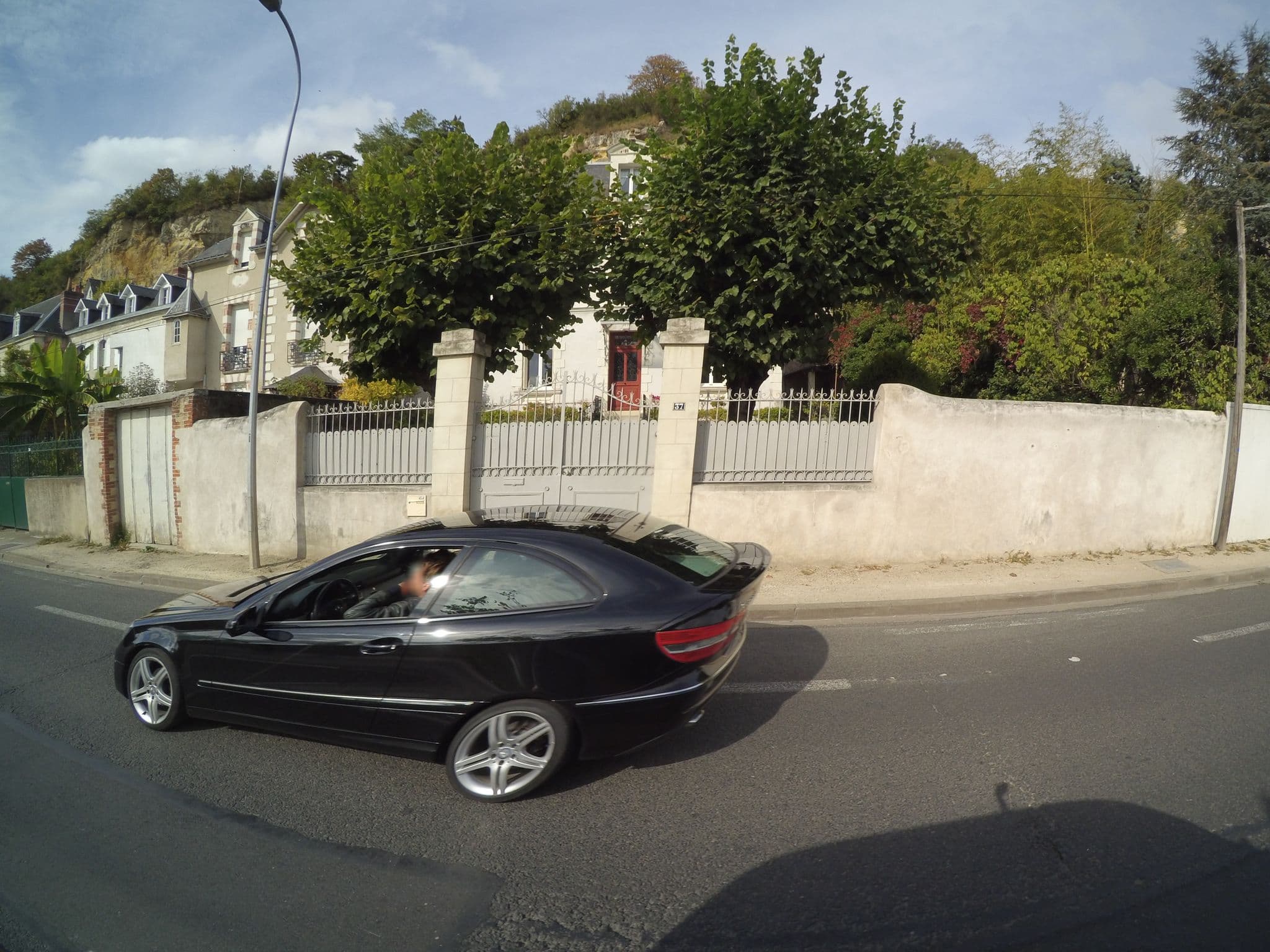Street view near Les charmettes, Rochecorbon — © stephanep (CC BY-SA · Mapillary)