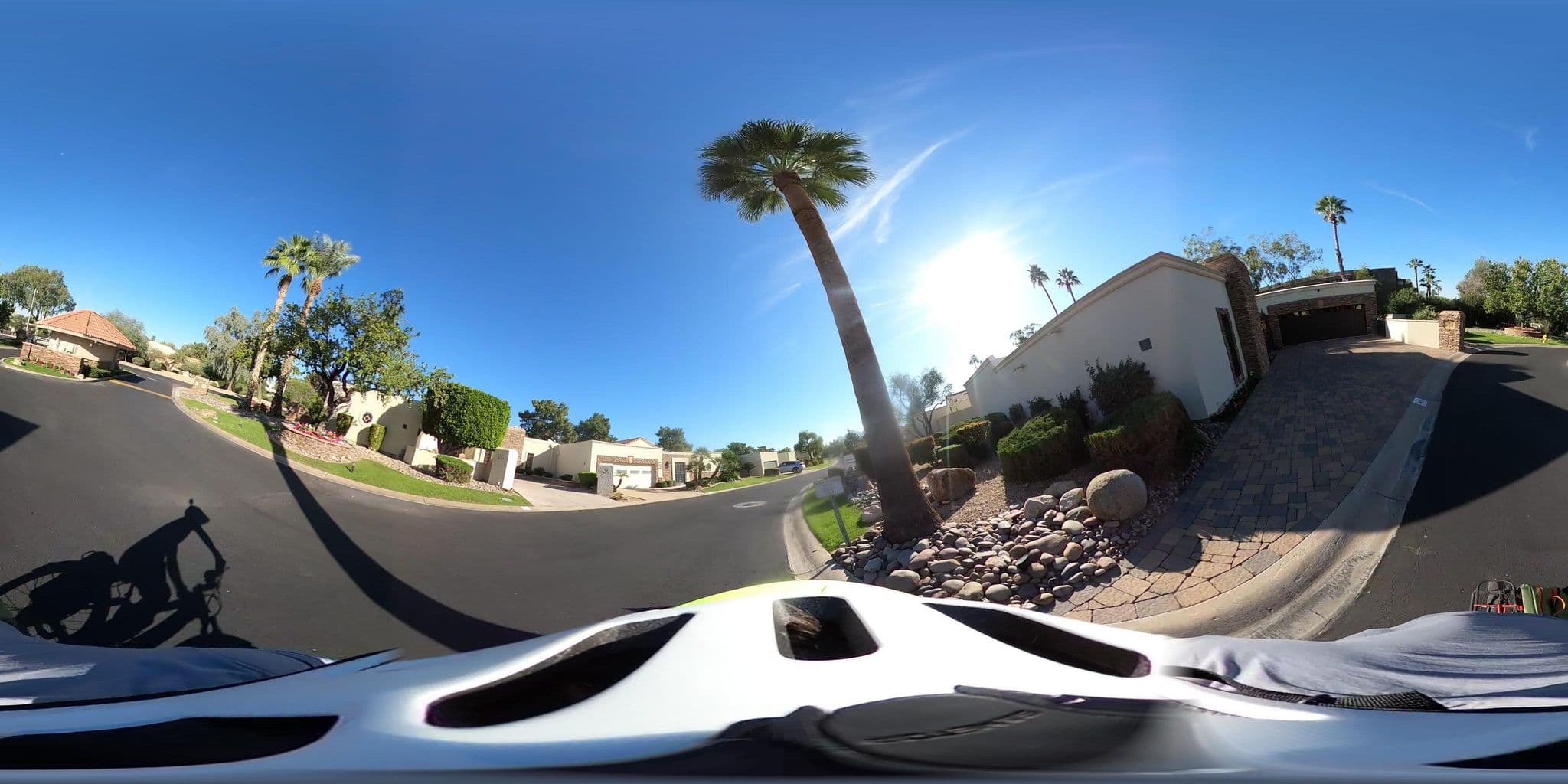 Street view near Paradise Wing, Encanto — © mycota (CC BY-SA · Mapillary)
