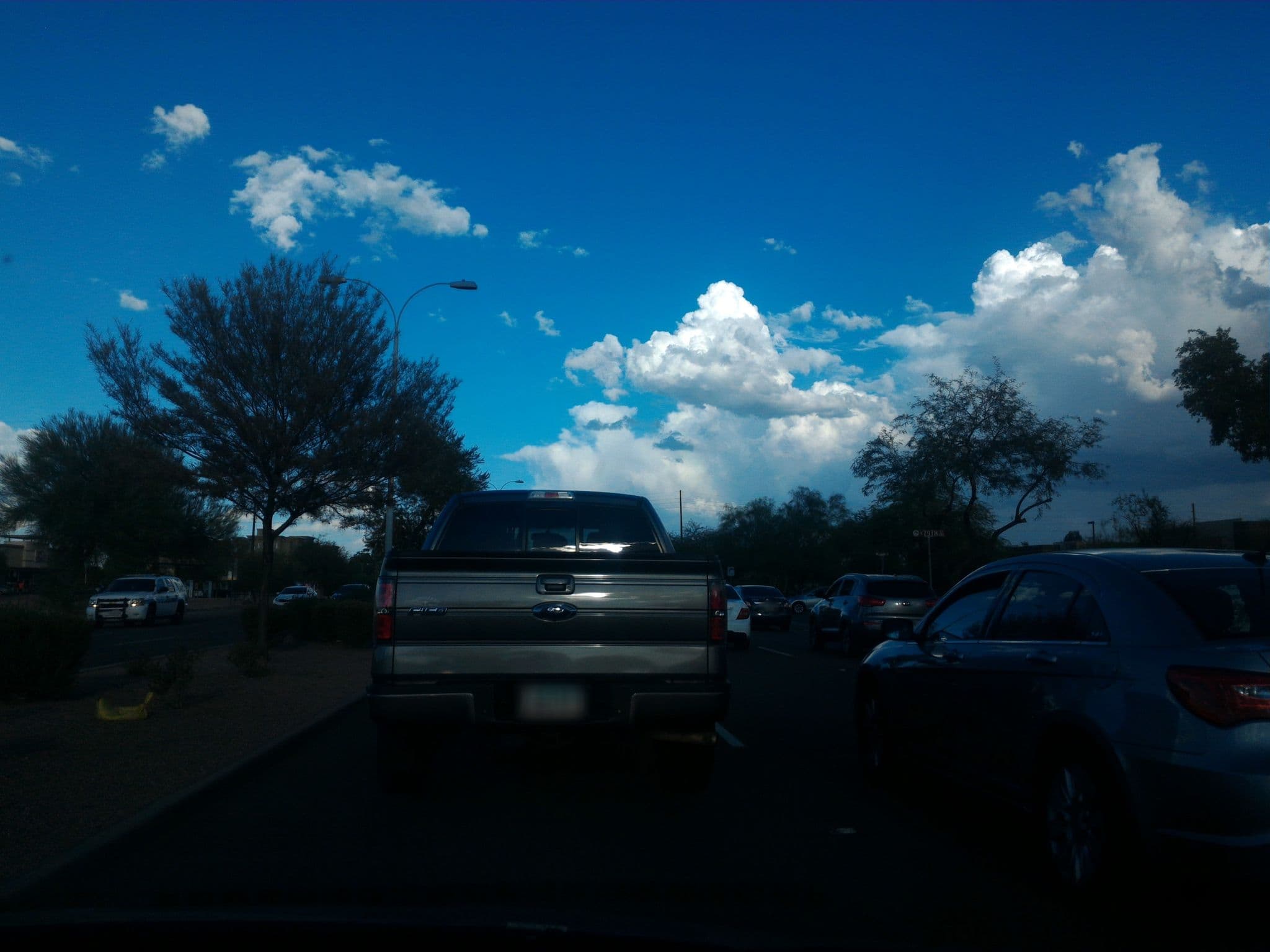 Street view near Complimentary Breakfast, Chandler — © xe1gyp (CC BY-SA · Mapillary)