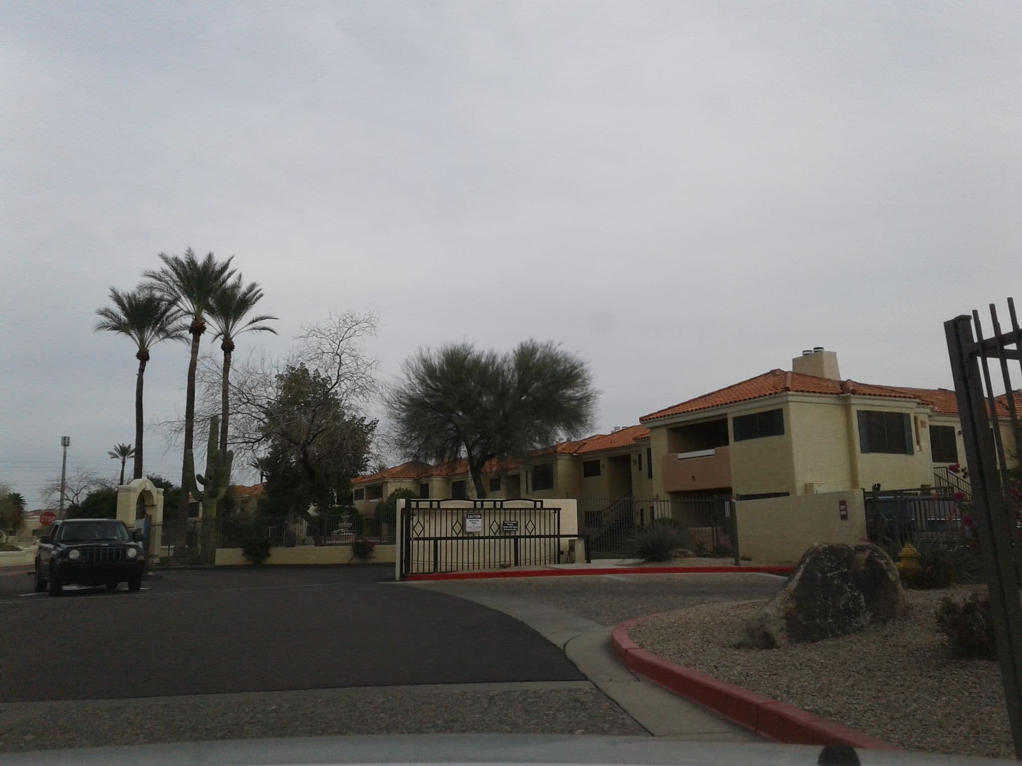 Street view near Distinction Cleaning, Paradise Valley — © drkludge (CC BY-SA · Mapillary)