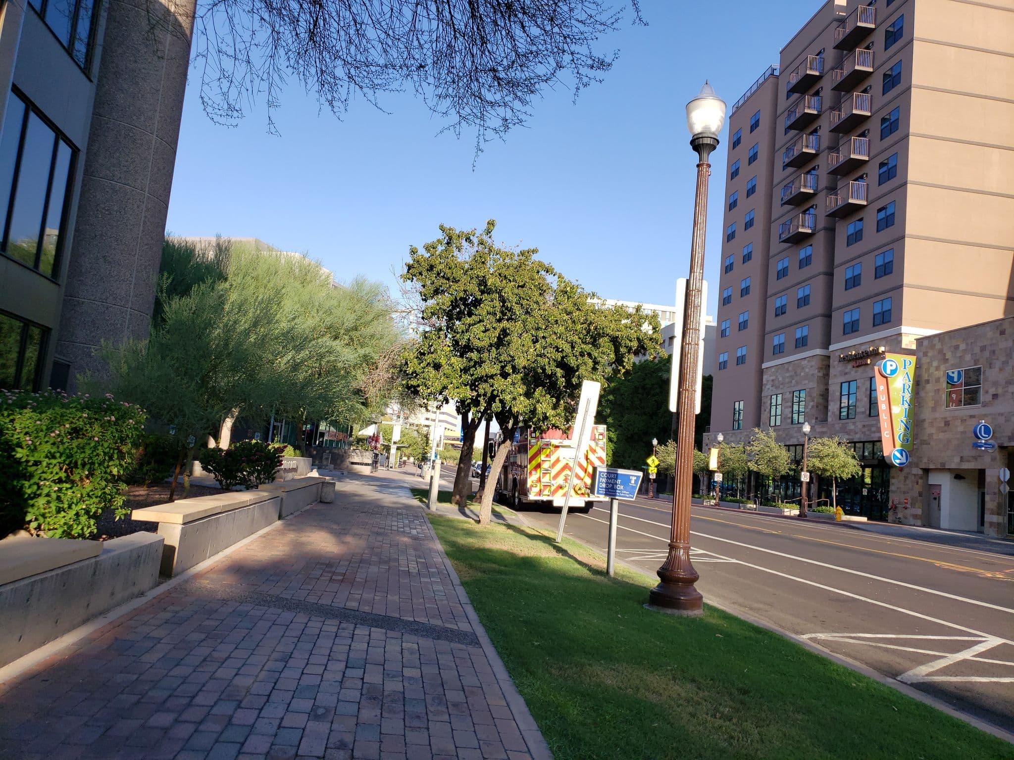 Street view near Arizona: Mexico’s Wisconsin, Tempe Junction — © drkludge (CC BY-SA · Mapillary)