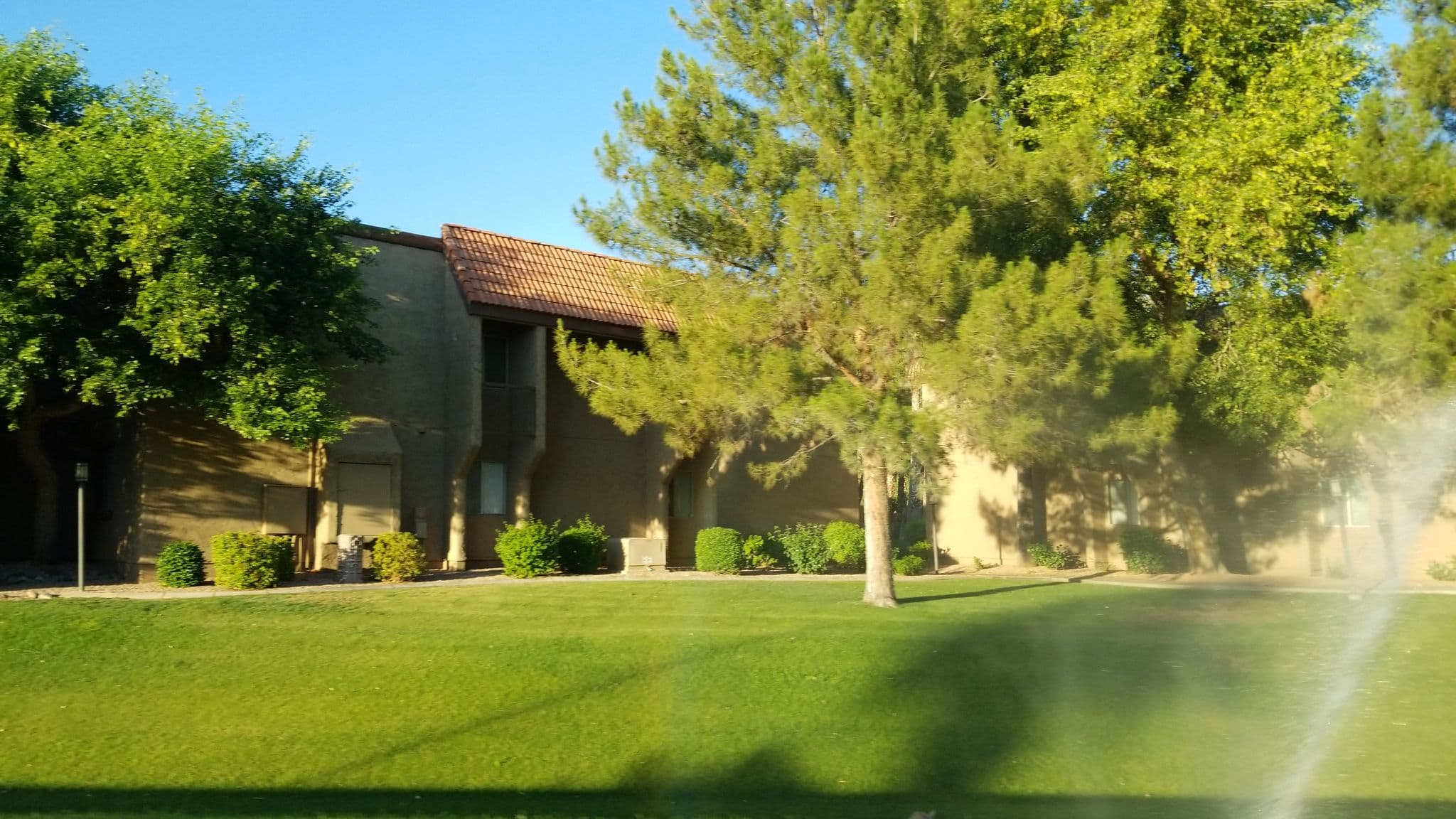 Street view near Couch Body Nation, Paradise Valley — © drkludge (CC BY-SA · Mapillary)