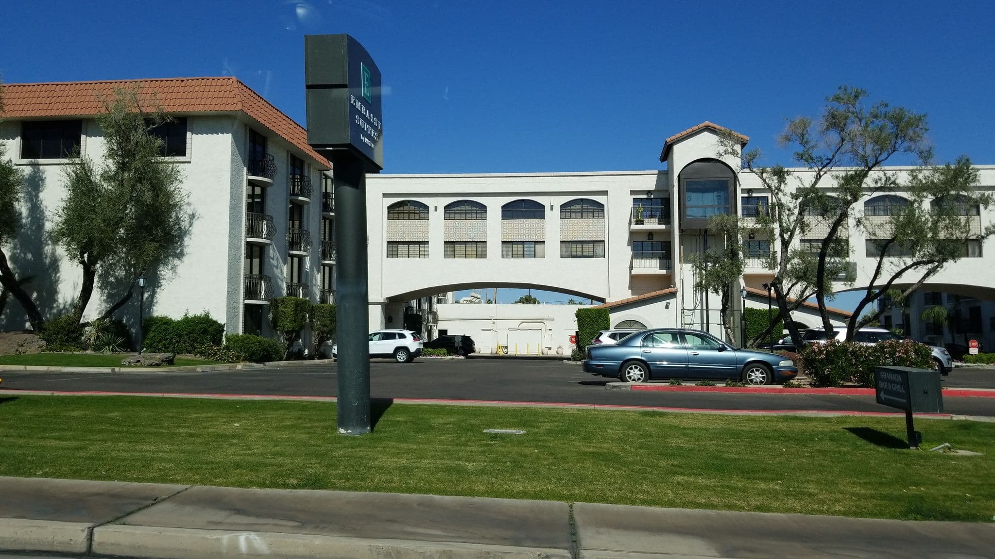 Street view near Room 471, Scottsdale — © drkludge (CC BY-SA · Mapillary)