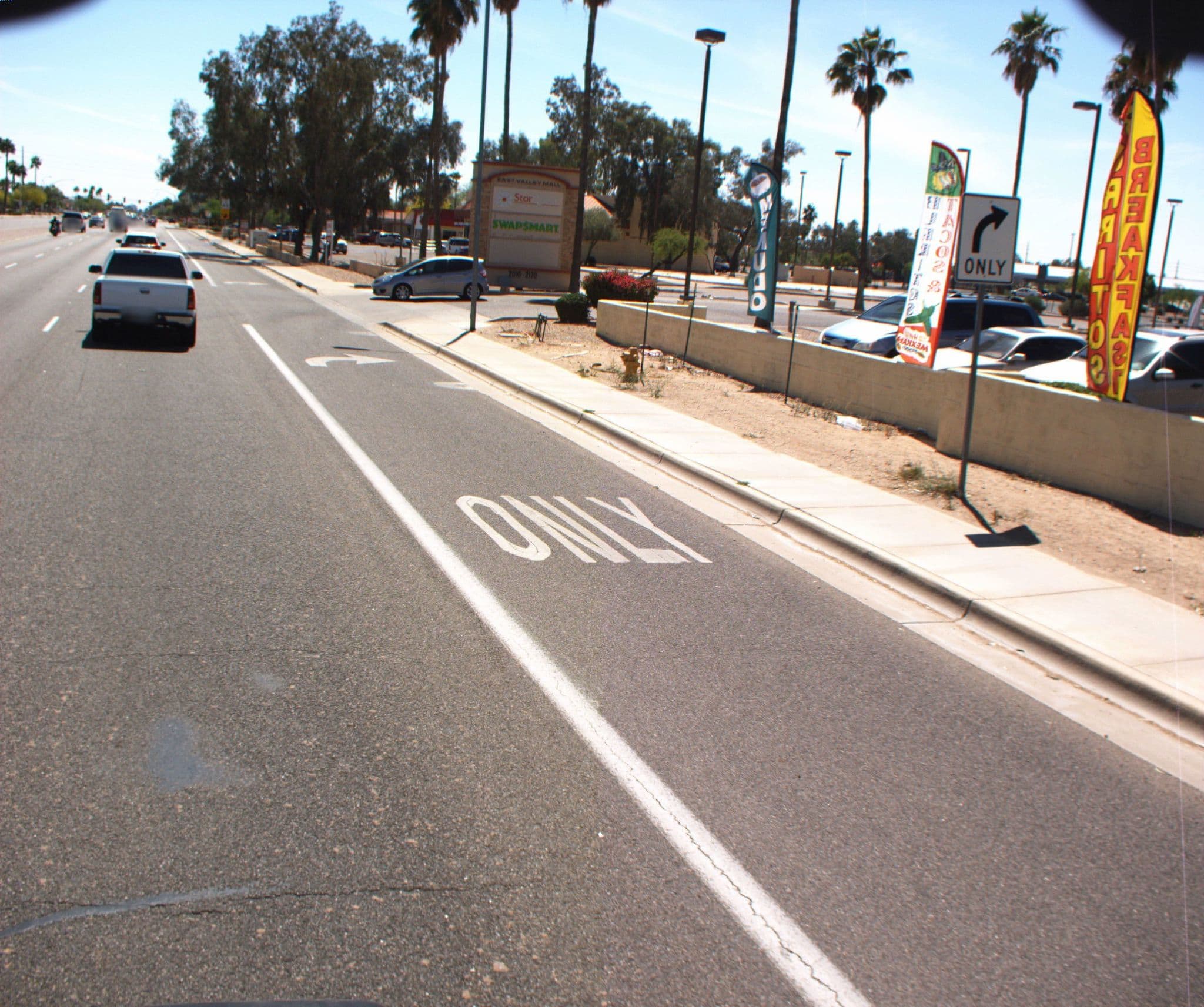 Street view near Room 1801 DownTown Bliss, Chandler — © adotgis (CC BY-SA · Mapillary)