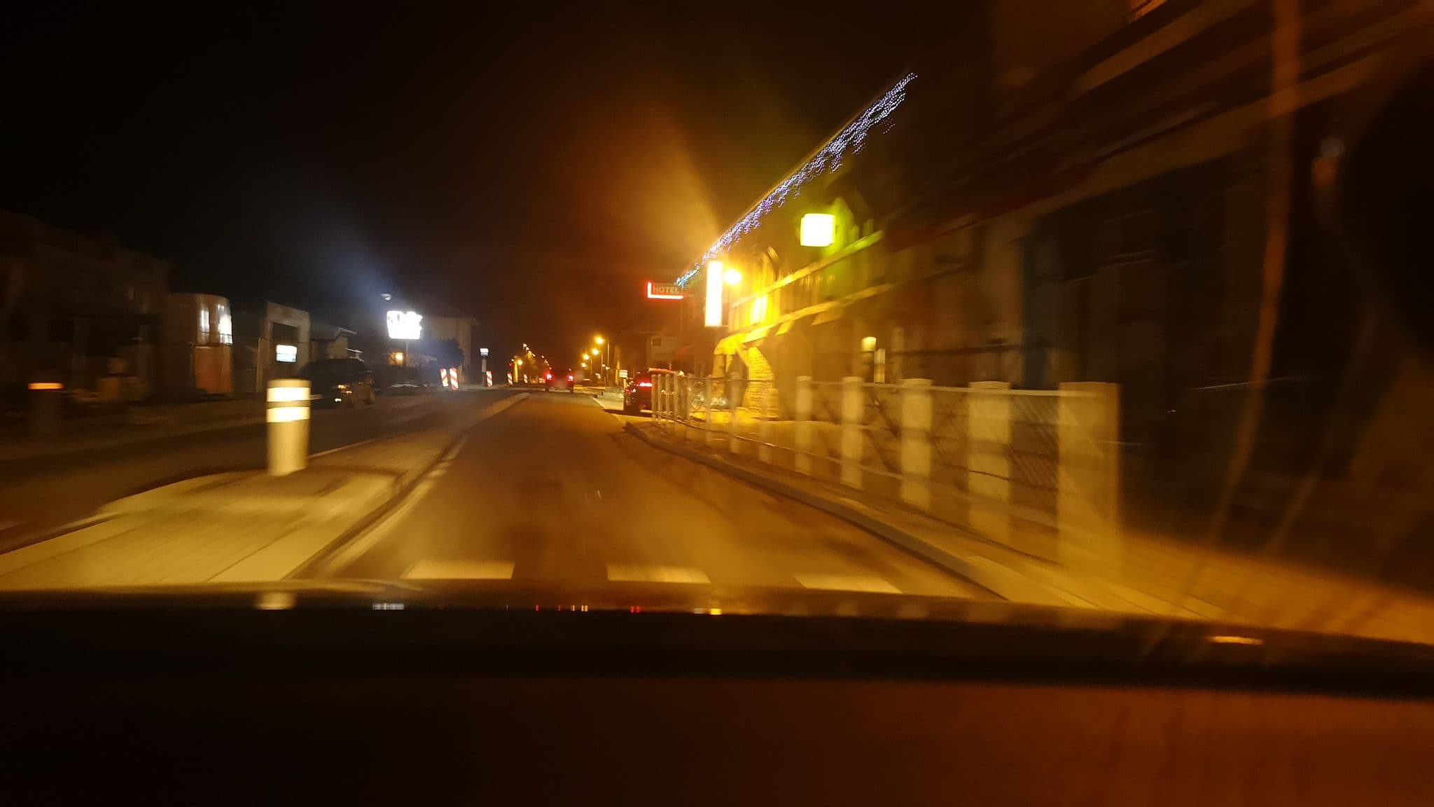 Street view near Laurent Perréal, Attignat — © globeur (CC BY-SA · Mapillary)