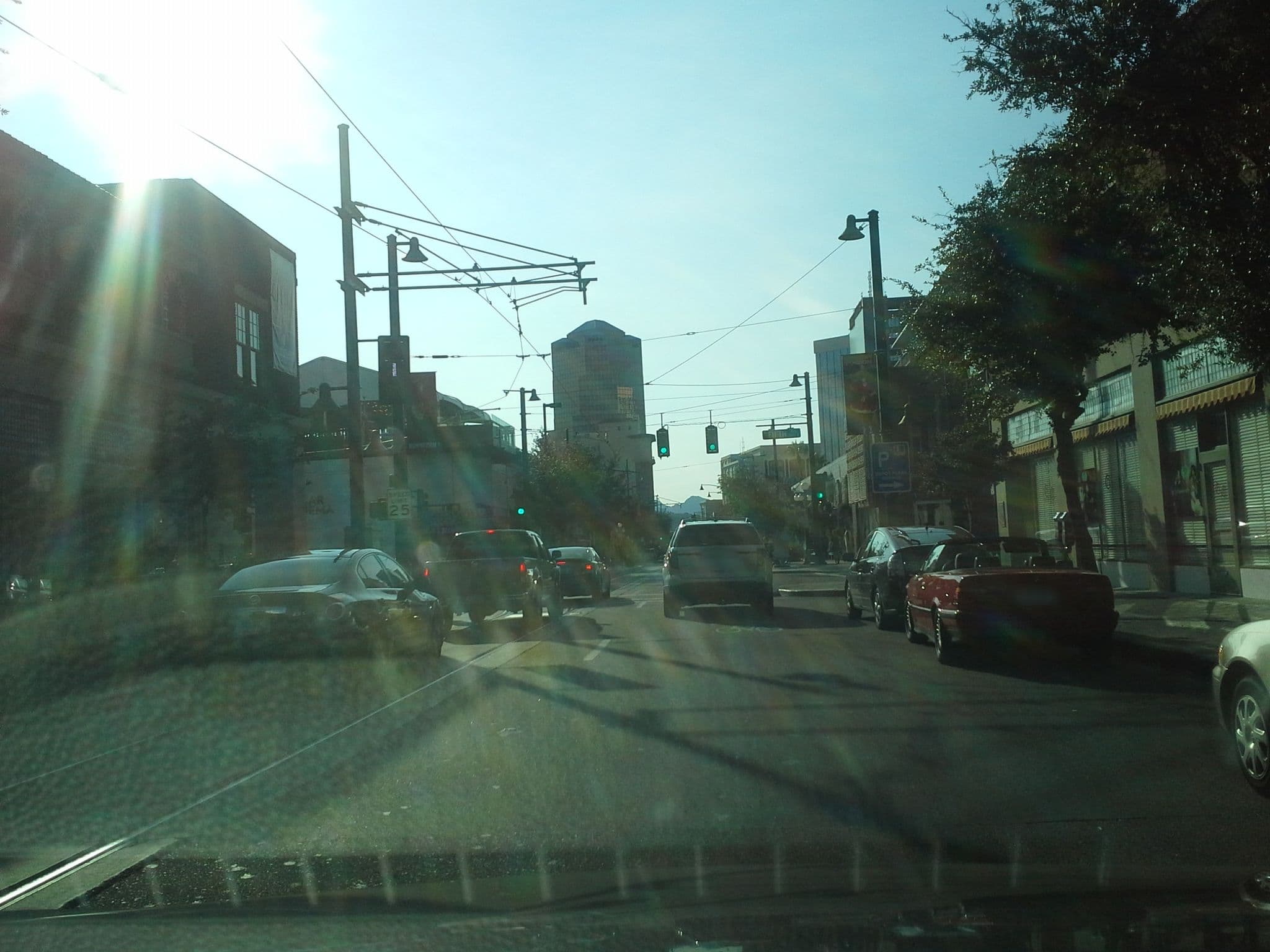 Street view near Database Rockstar Room (www.databasetrax.com), South Tucson — © drkludge (CC BY-SA · Mapillary)