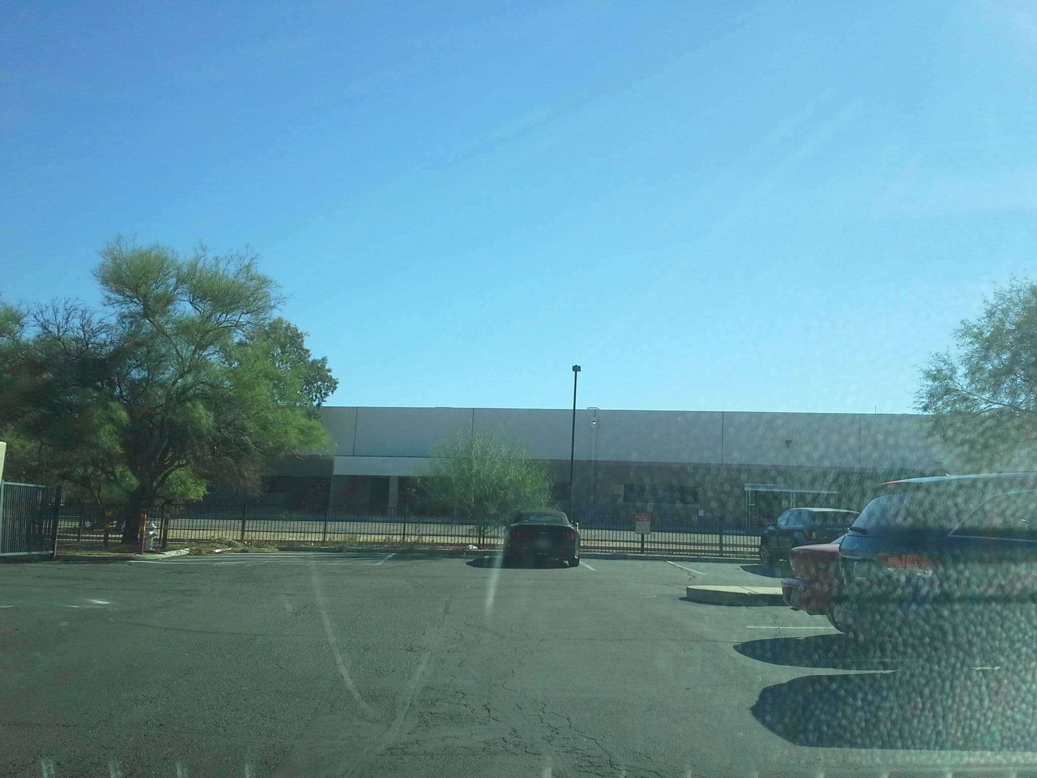 Street view near Baymont Inn & Suites Tucson Airport, South Tucson — © drkludge (CC BY-SA · Mapillary)