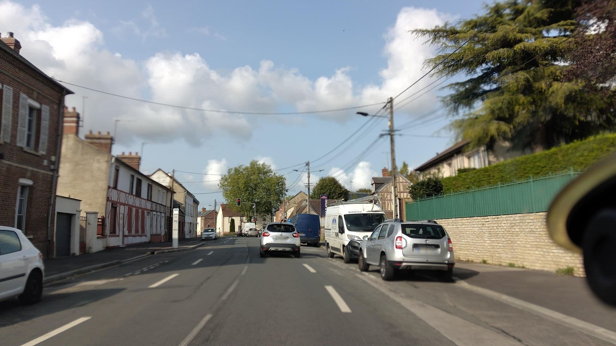 Street view near Au Nid du Thil, Beauvais — © didier2020 (CC BY-SA · Mapillary)