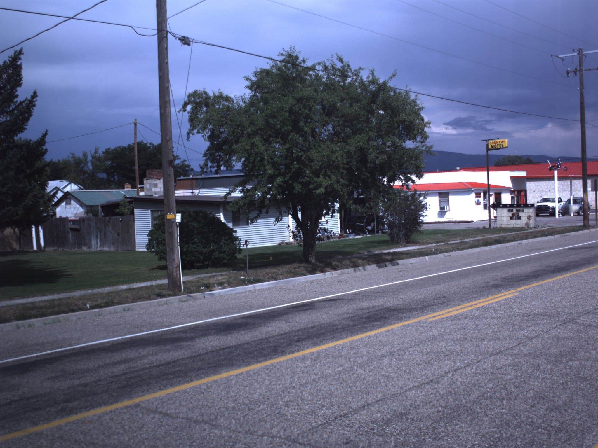 Street view near Country Motel, Panguitch — © asellars (CC BY-SA · Mapillary)
