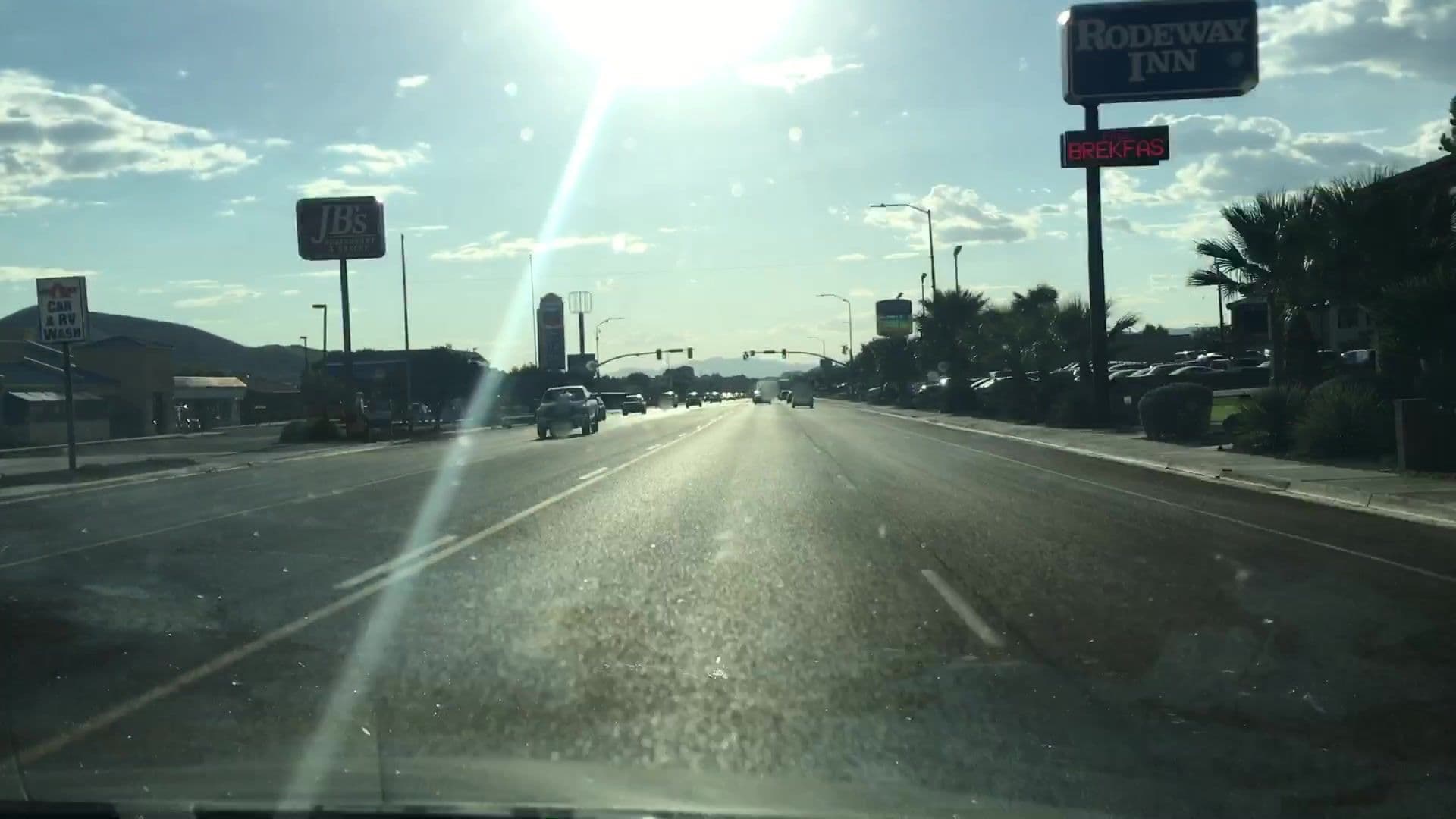 Street view near Choice Hotels, Hurricane — © lvl5 (CC BY-SA · Mapillary)