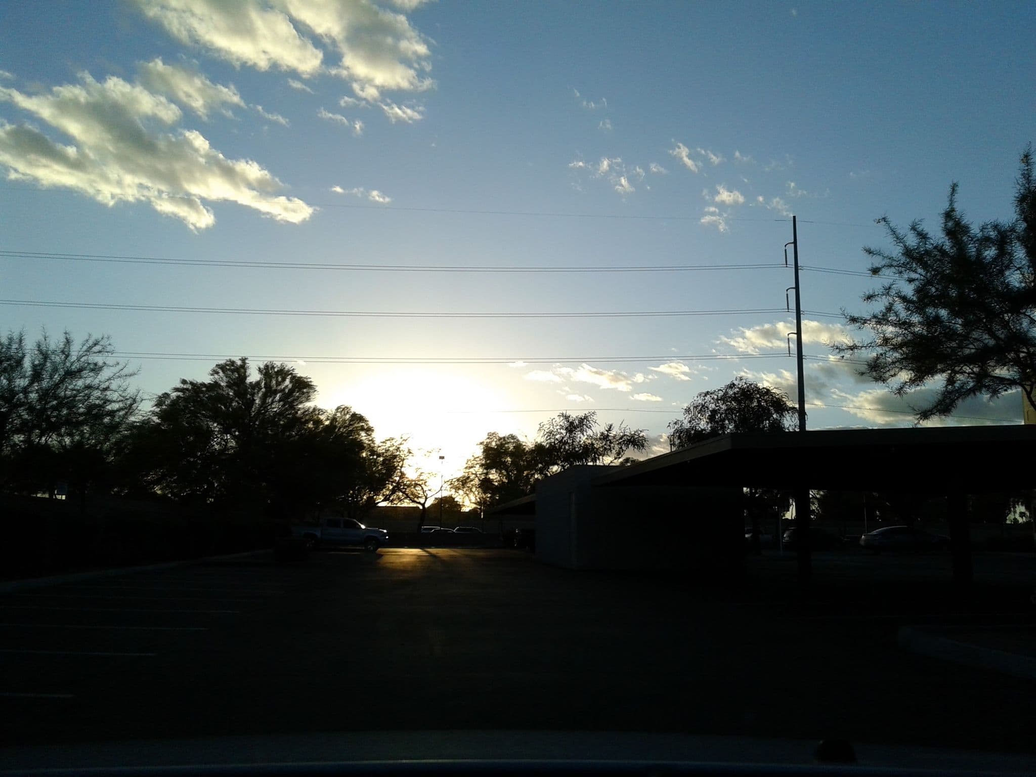 Street view near Sonesta Simply Suites Phoenix, Glendale — © drkludge (CC BY-SA · Mapillary)