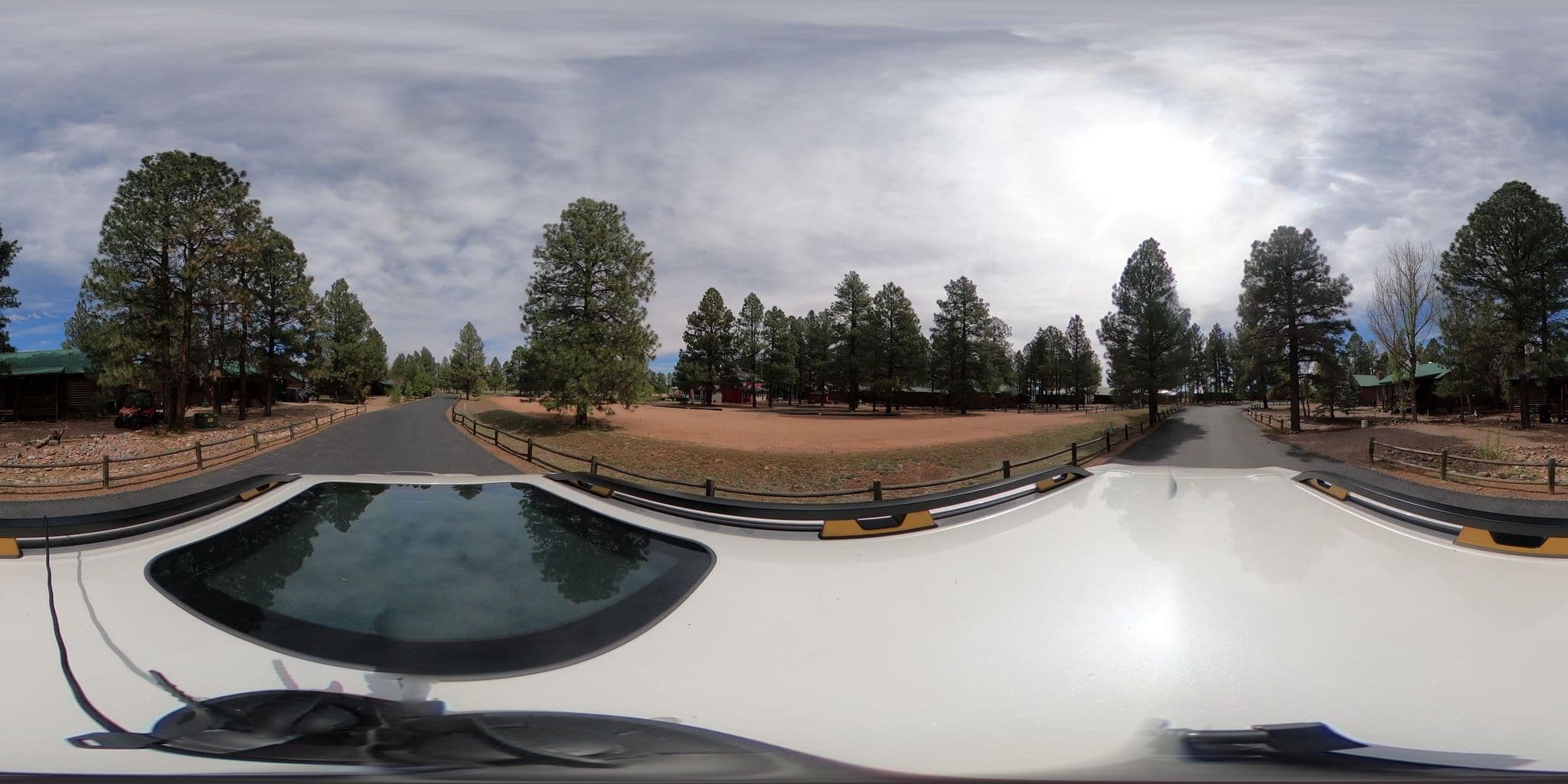 Street view near Moose At Bison Ranch Lodge, Heber-Overgaard — © mapillary01730 (CC BY-SA · Mapillary)