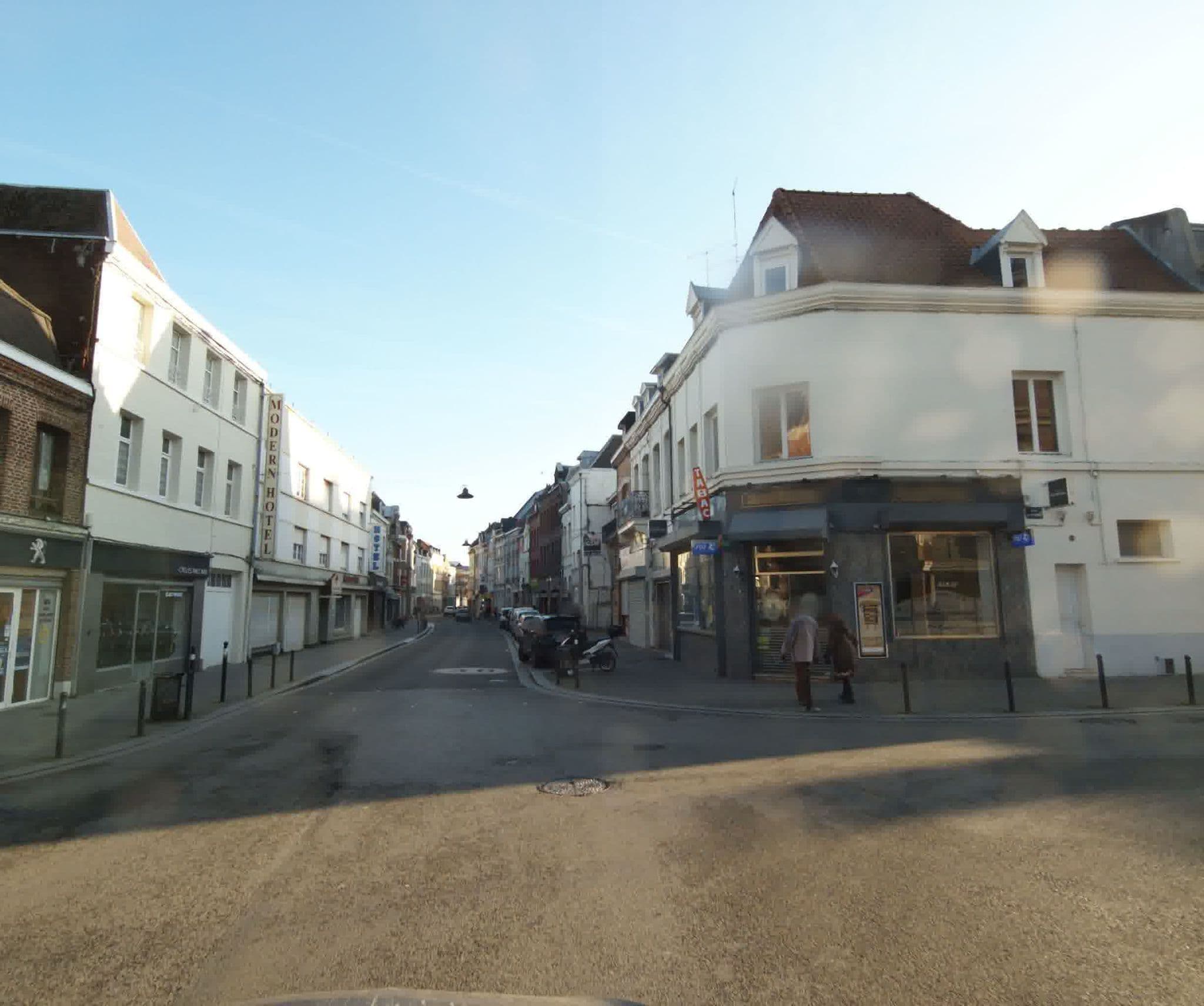 Street view near modern' hôtel, Valenciennes — © sogefi (CC BY-SA · Mapillary)