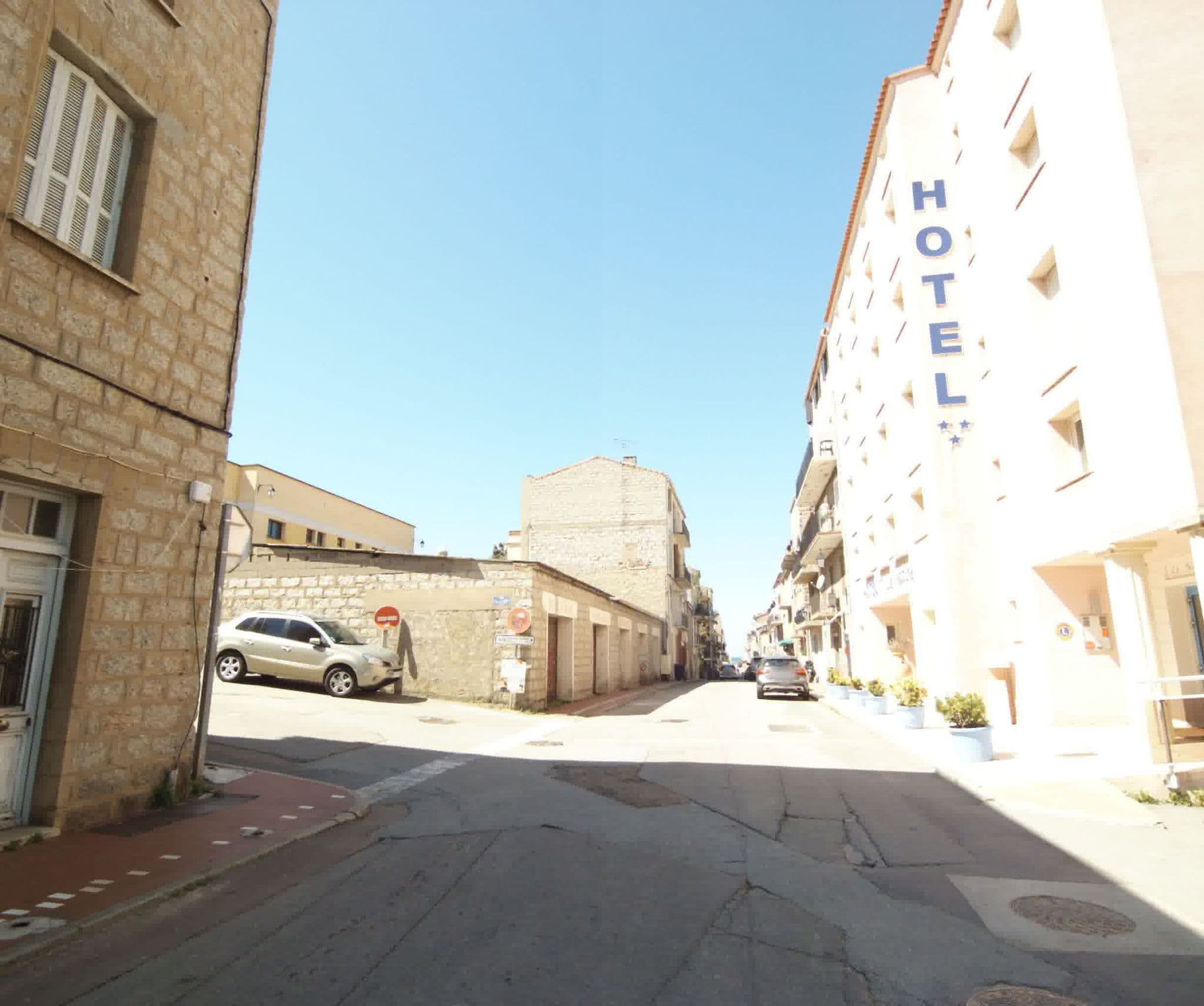 Street view near Hôtel Le Neptune, Propriano — © sogefi (CC BY-SA · Mapillary)