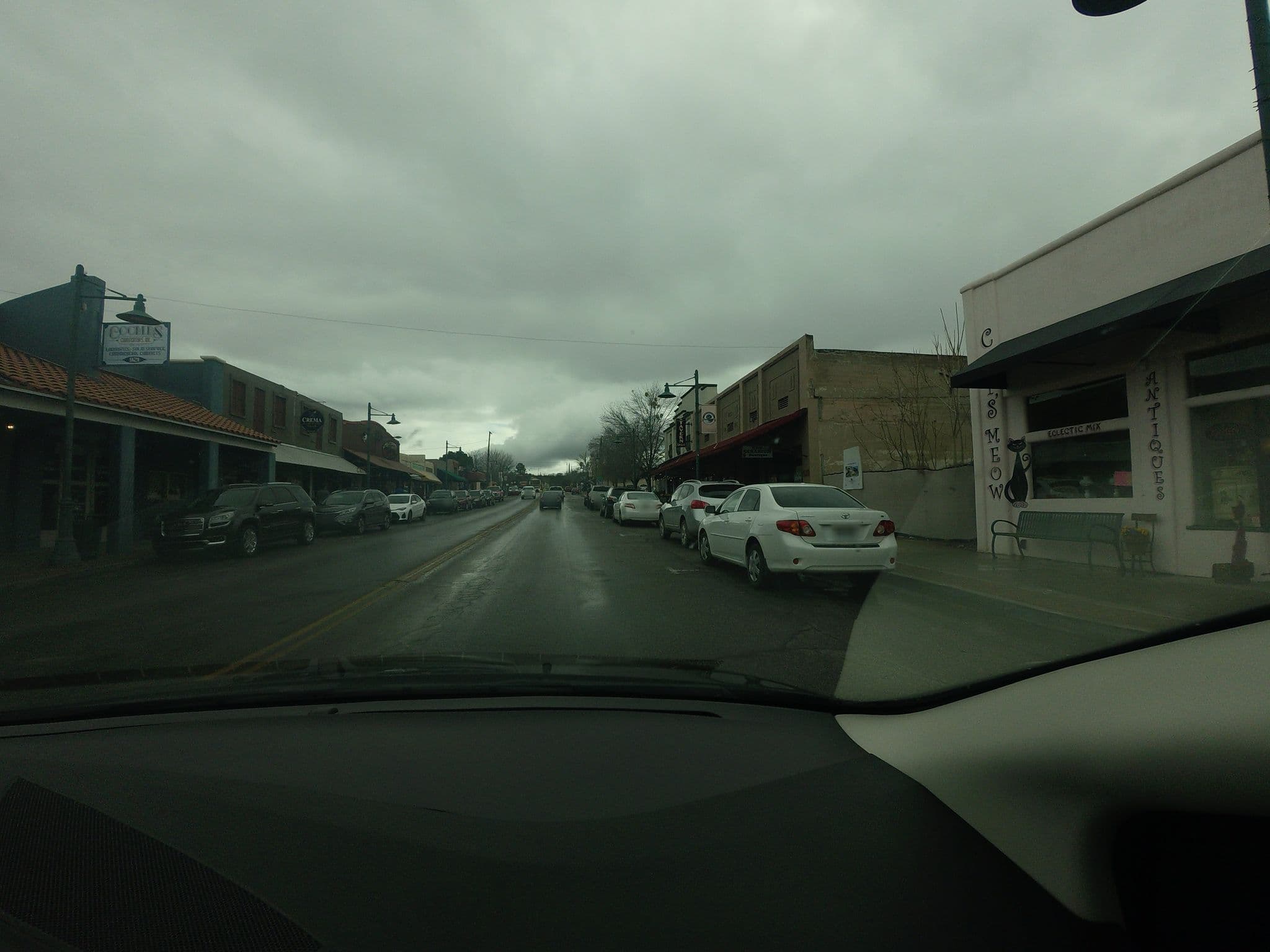 Street view near The Tavern Cottage, Cottonwood — © hshearer (CC BY-SA · Mapillary)