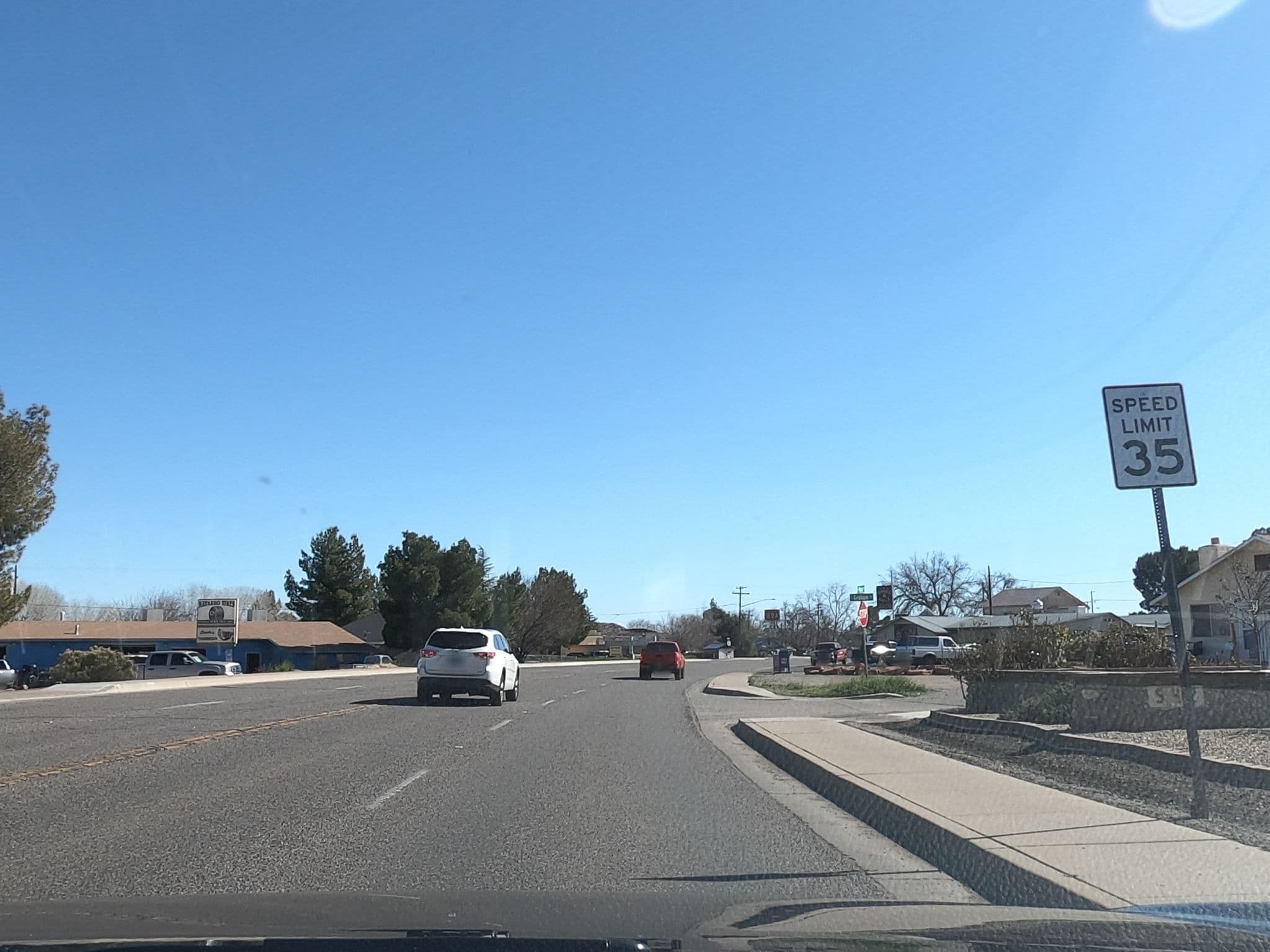 Street view near Ghost City Inn, Cottonwood — © missmichiko (CC BY-SA · Mapillary)