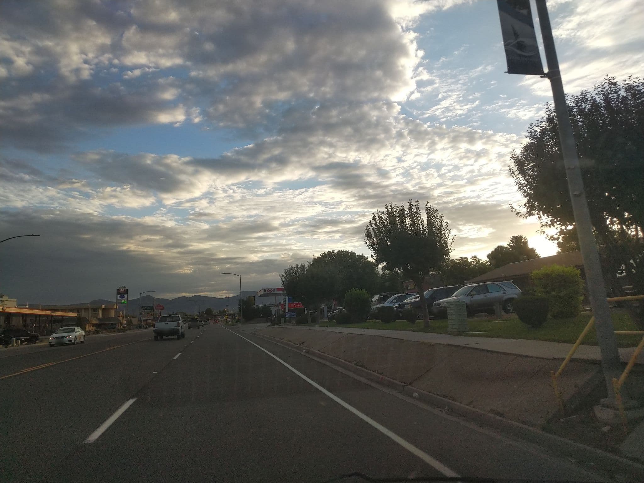 Street view near Wyndham Hotels & Resorts, Fruitvale — © vorpalblade (CC BY-SA · Mapillary)