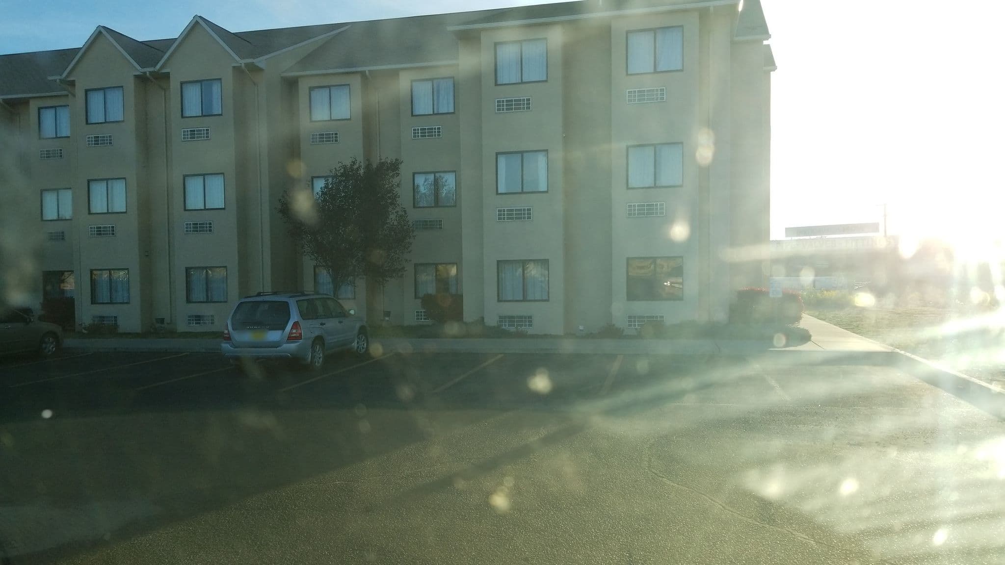 Street view near Baymont by Wyndham Farmington, Farmington — © jbthemilker (CC BY-SA · Mapillary)