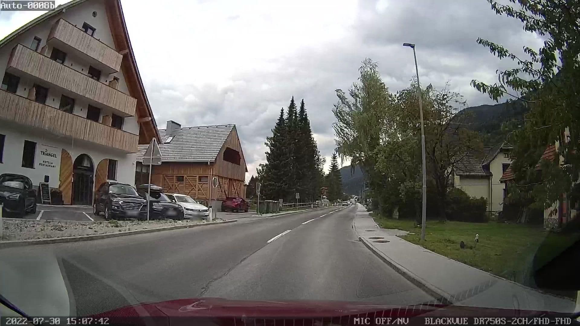 Street view near Triangel, Kranjska Gora — © rdnnk (CC BY-SA · Mapillary)