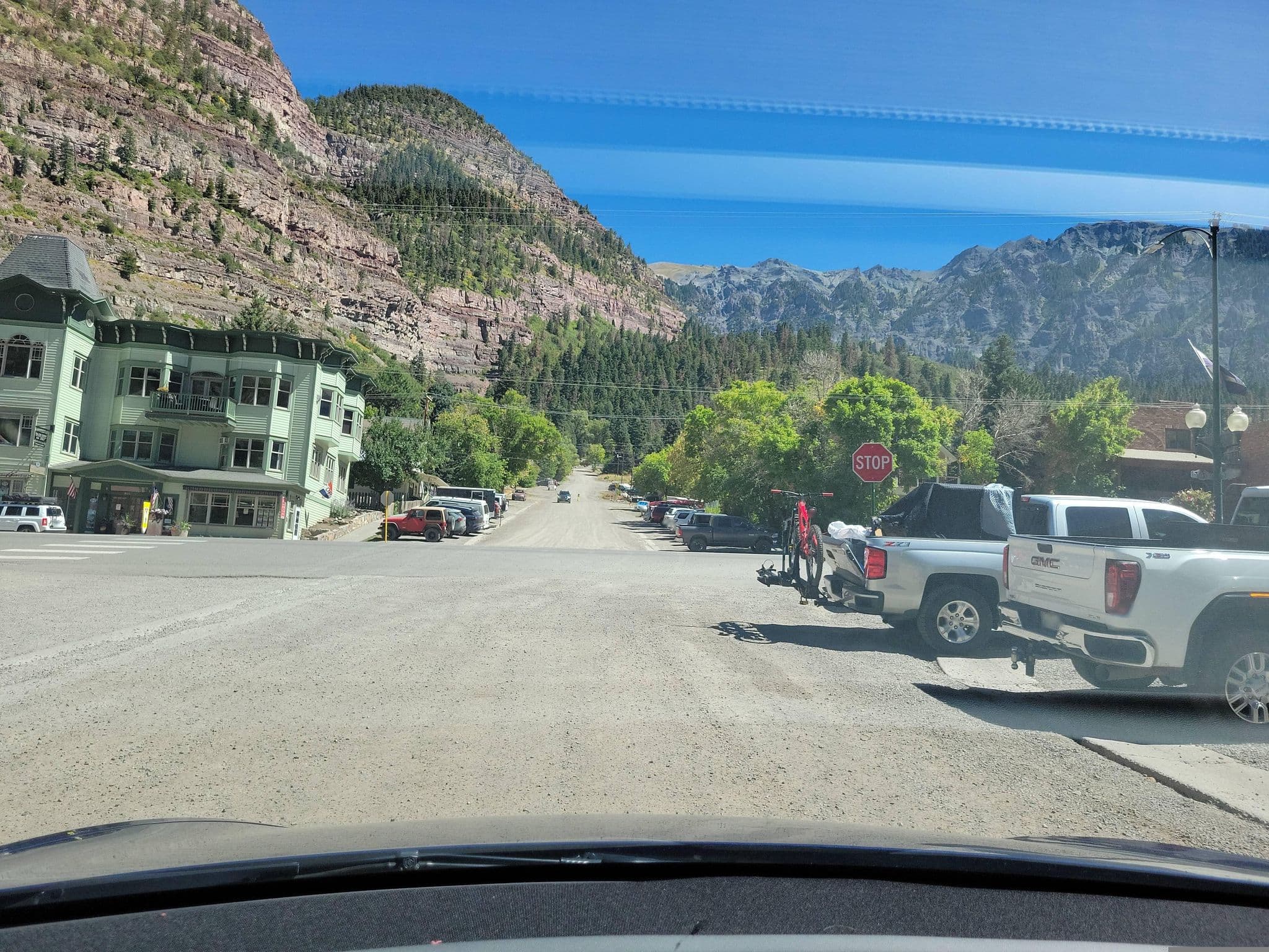 Street view near Columbus Hotel, Ouray — © Montrose_Lyle (CC BY-SA · Mapillary)