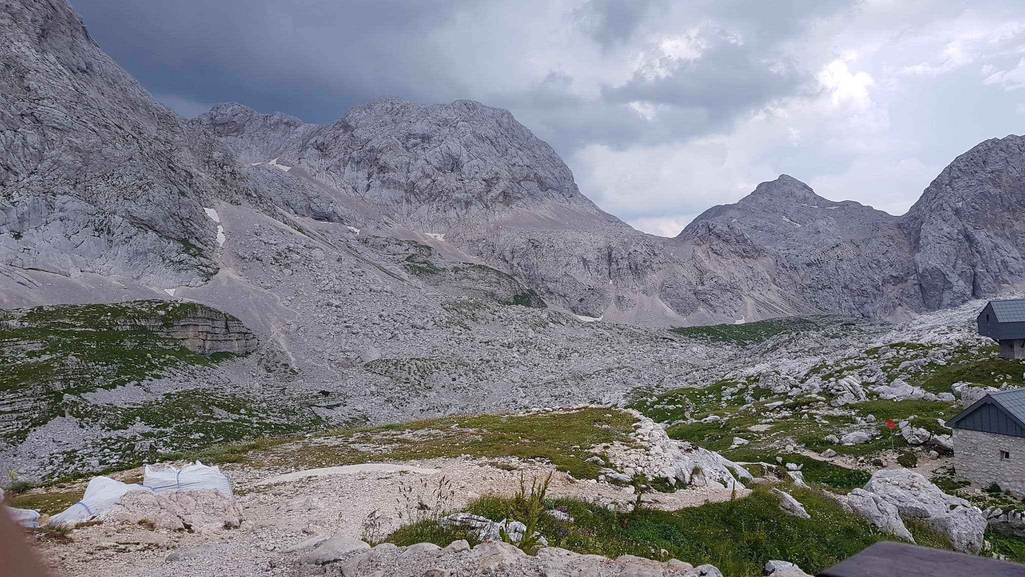 Street view near Zasavska koča na Prehodavcih, Mojstrana — © igorzo (CC BY-SA · Mapillary)