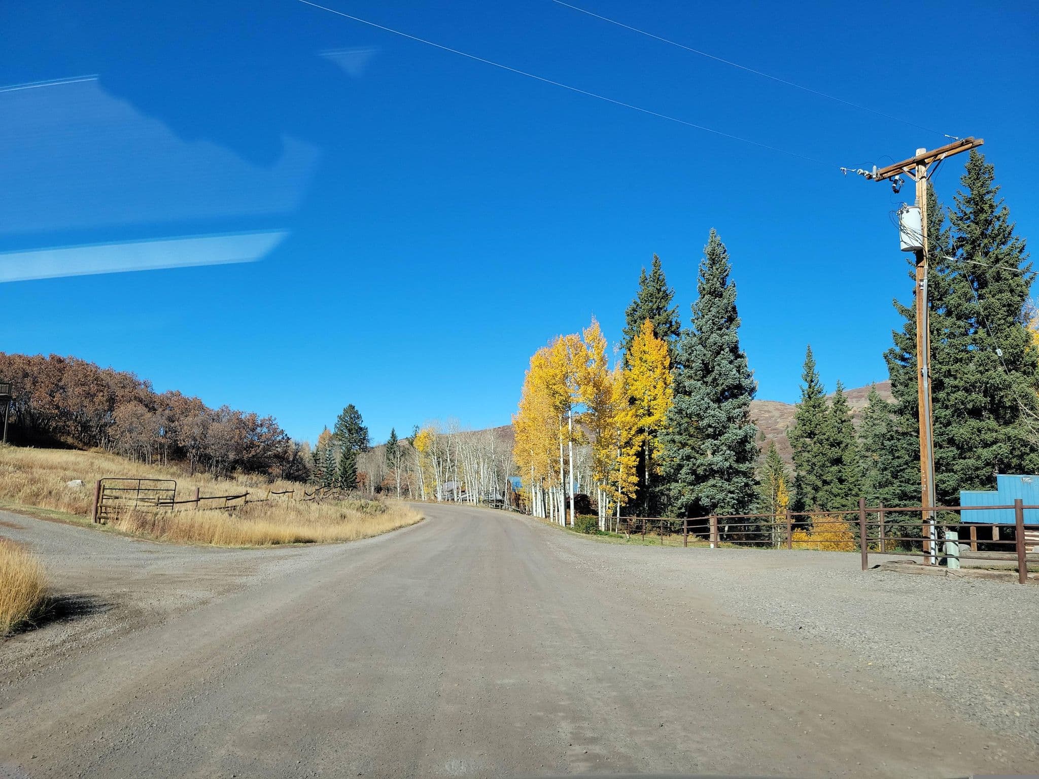 Street view near Sunrise Mountian Ranch, Ouray — © Montrose_Lyle (CC BY-SA · Mapillary)