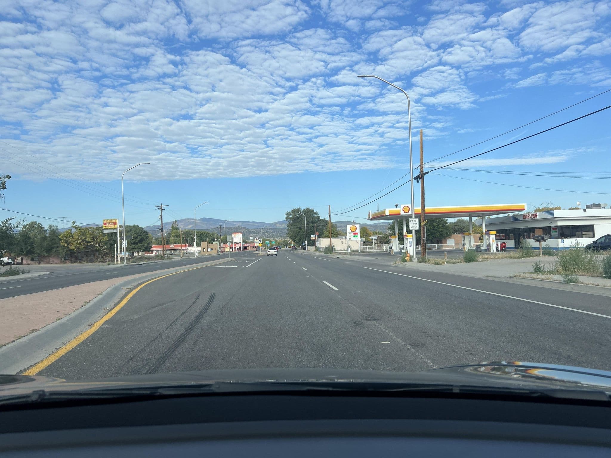Street view near Choice Hotels, Española — © whitecotton (CC BY-SA · Mapillary)