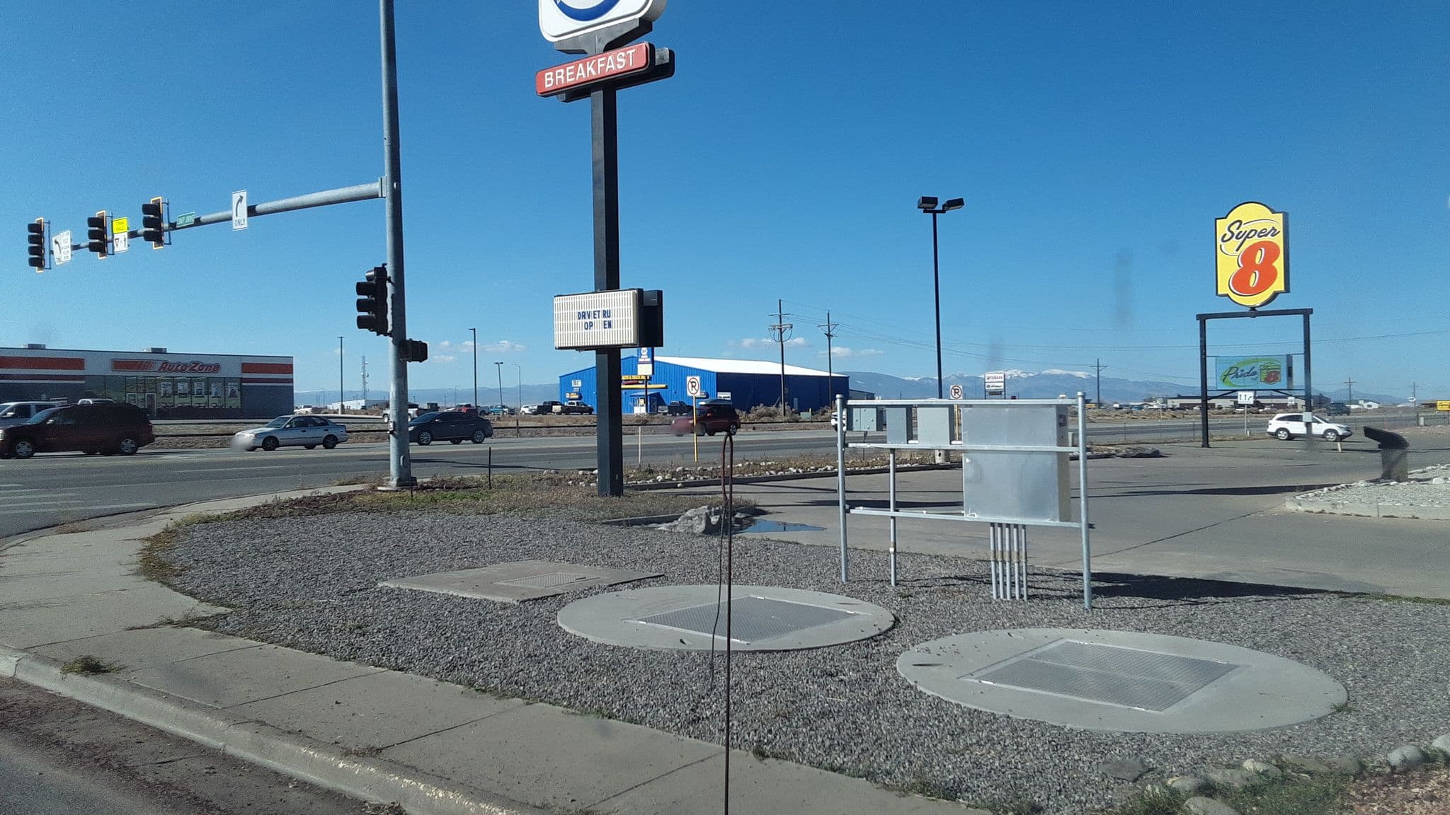 Street view near Wyndham Hotels & Resorts, Alamosa — © jbthemilker (CC BY-SA · Mapillary)