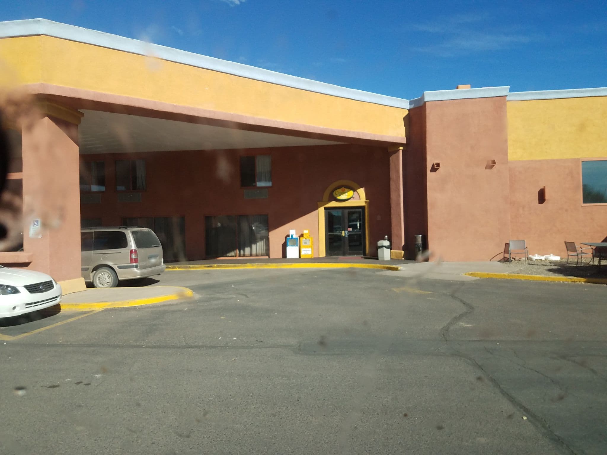 Street view near Choice Hotels, Alamosa East — © jbthemilker (CC BY-SA · Mapillary)