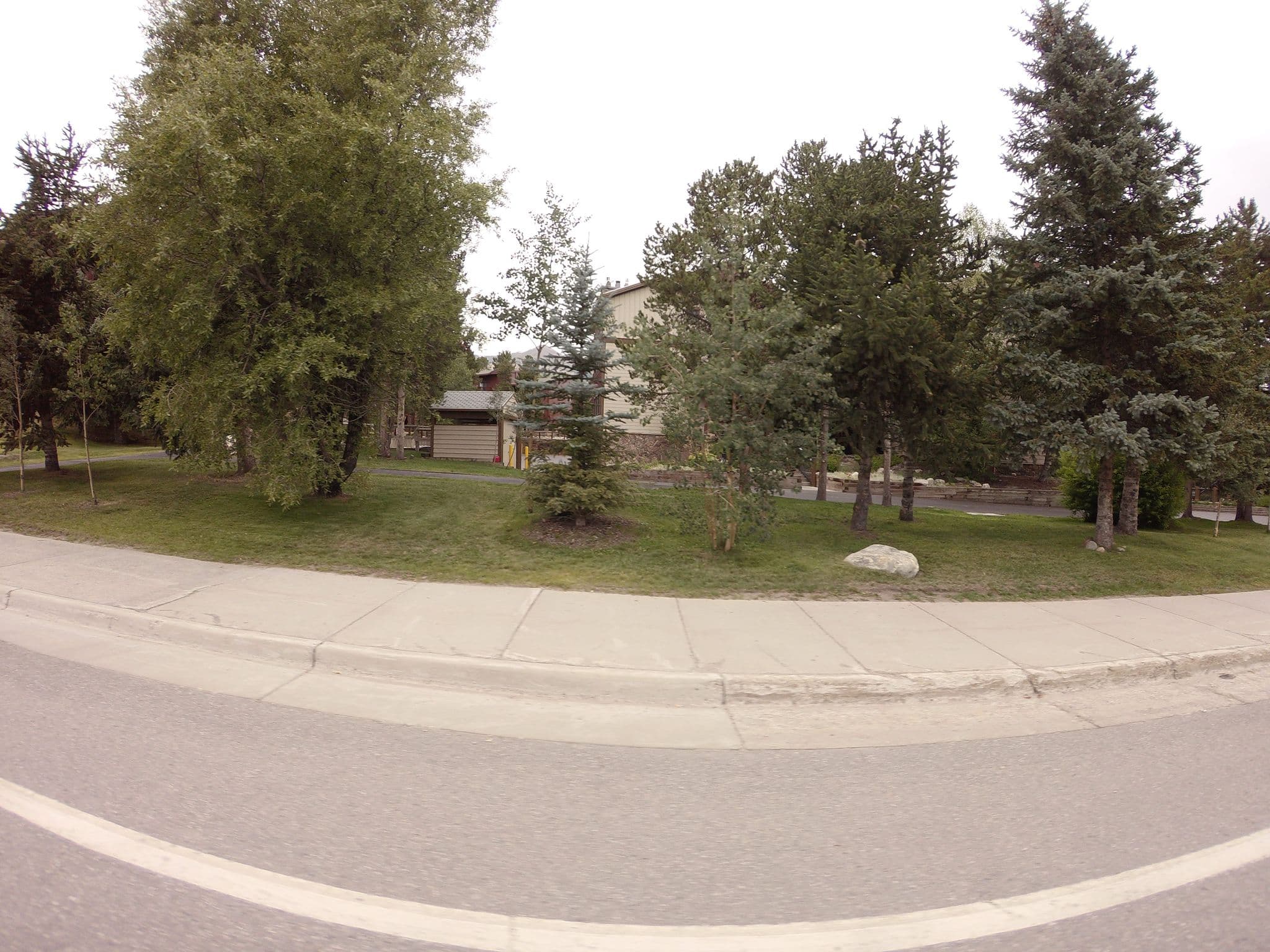Street view near BZ Colorado Chapter, Silverthorne — © talllguy (CC BY-SA · Mapillary)