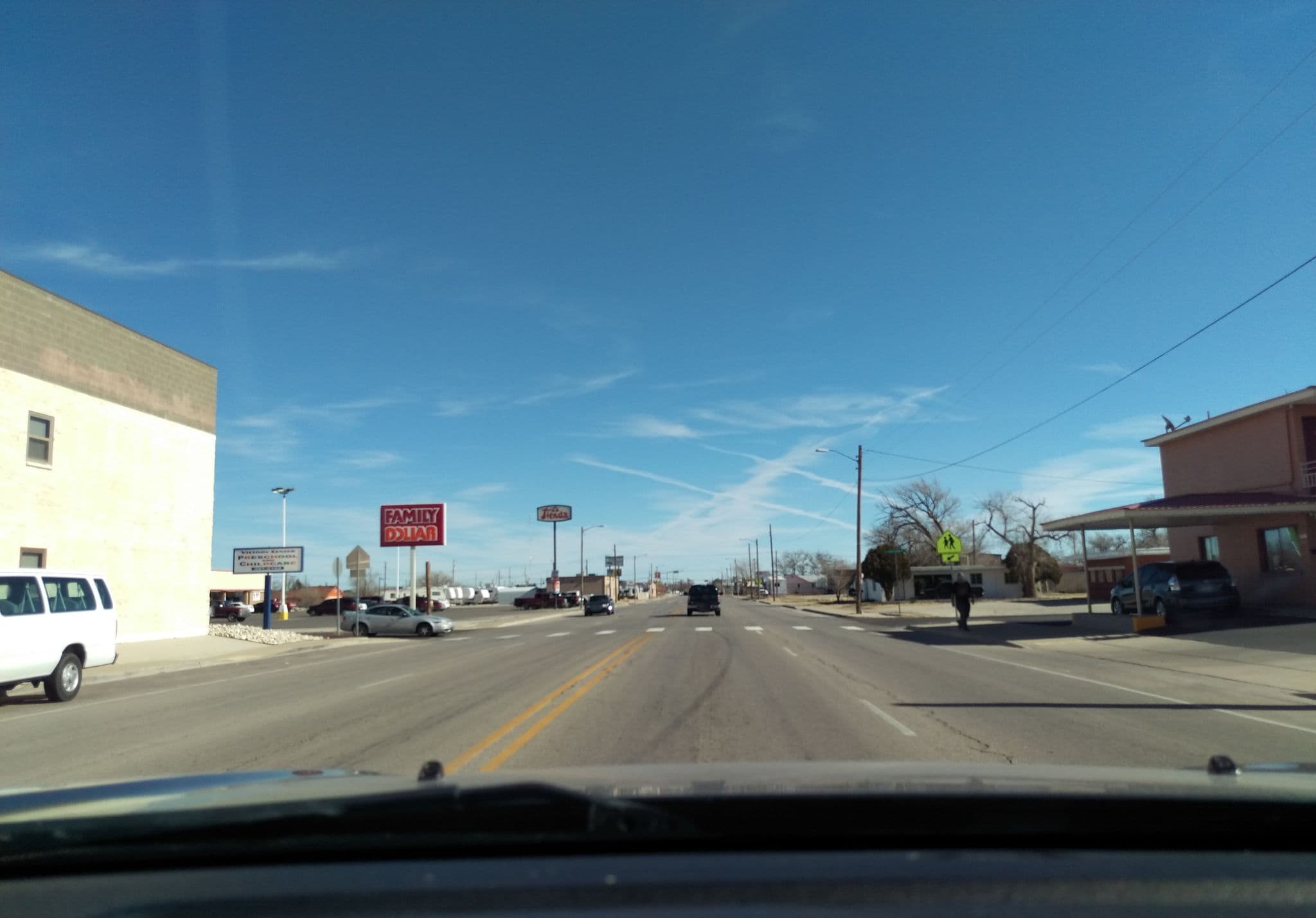 Street view near Budget Inn Of Hobbs, Hobbs — © fta (CC BY-SA · Mapillary)