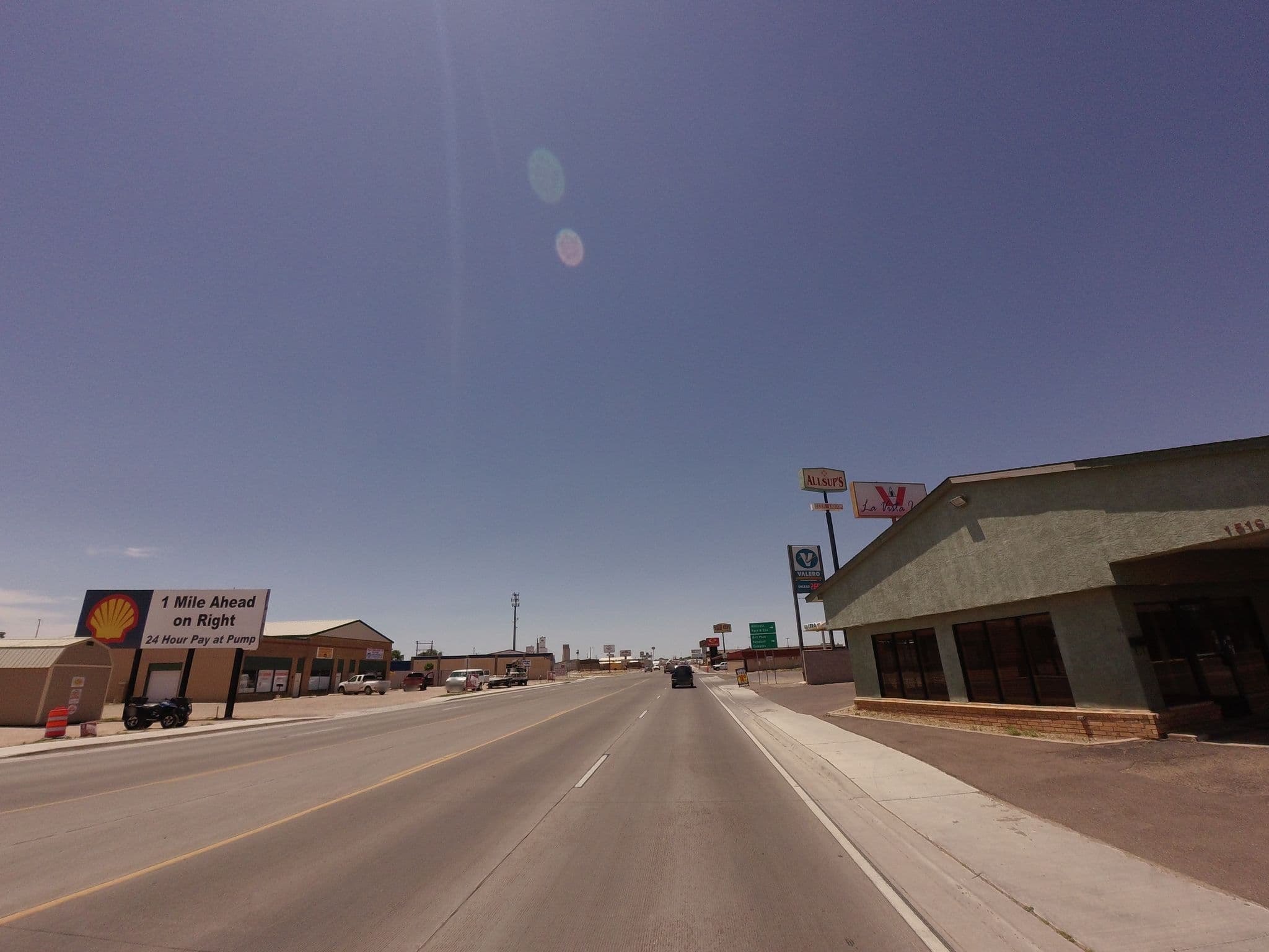 Street view near La Vista Inn, Texico — © clovismapping (CC BY-SA · Mapillary)