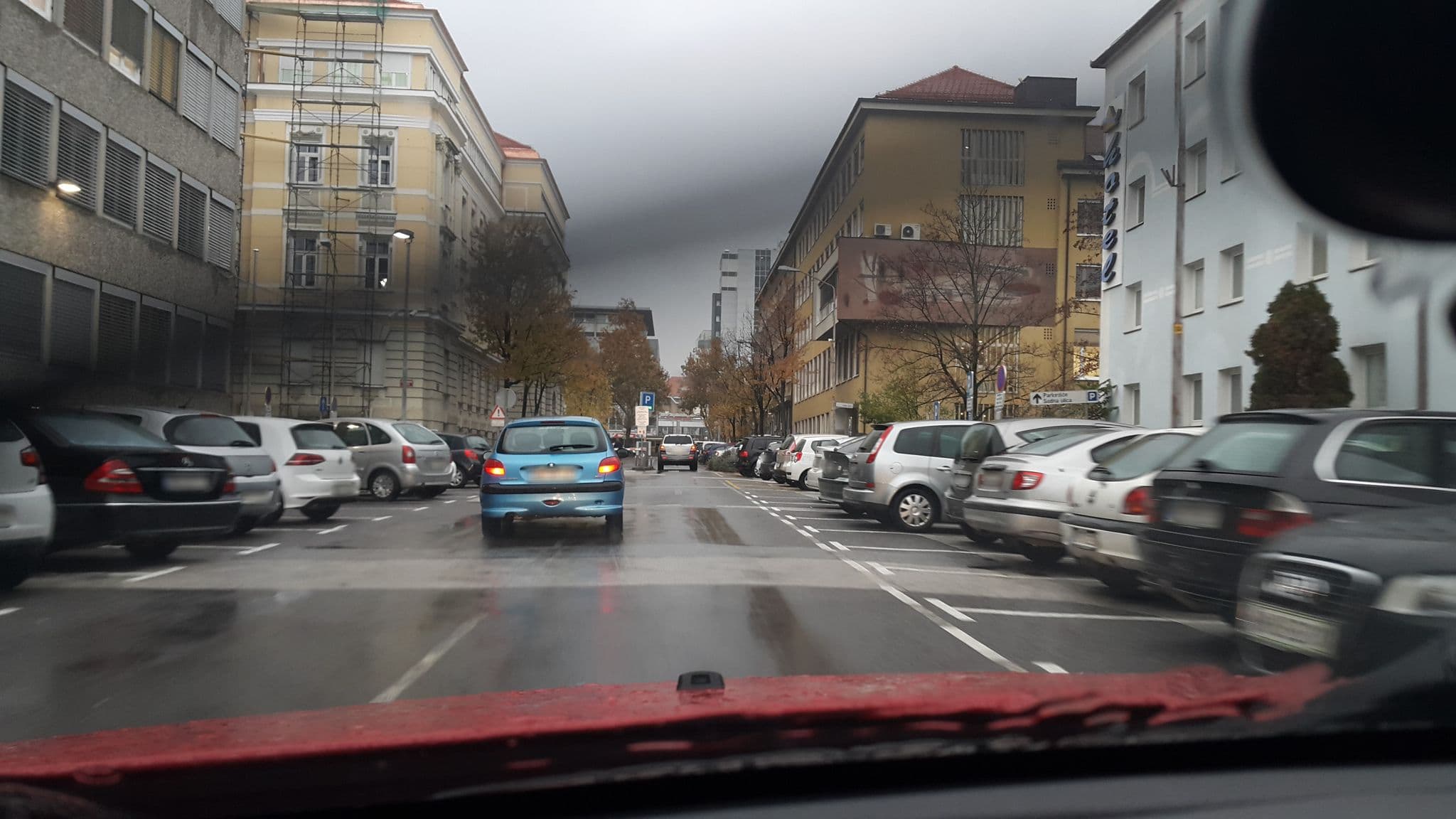 Street view near Hotel Piramida, Maribor — © urosja (CC BY-SA · Mapillary)