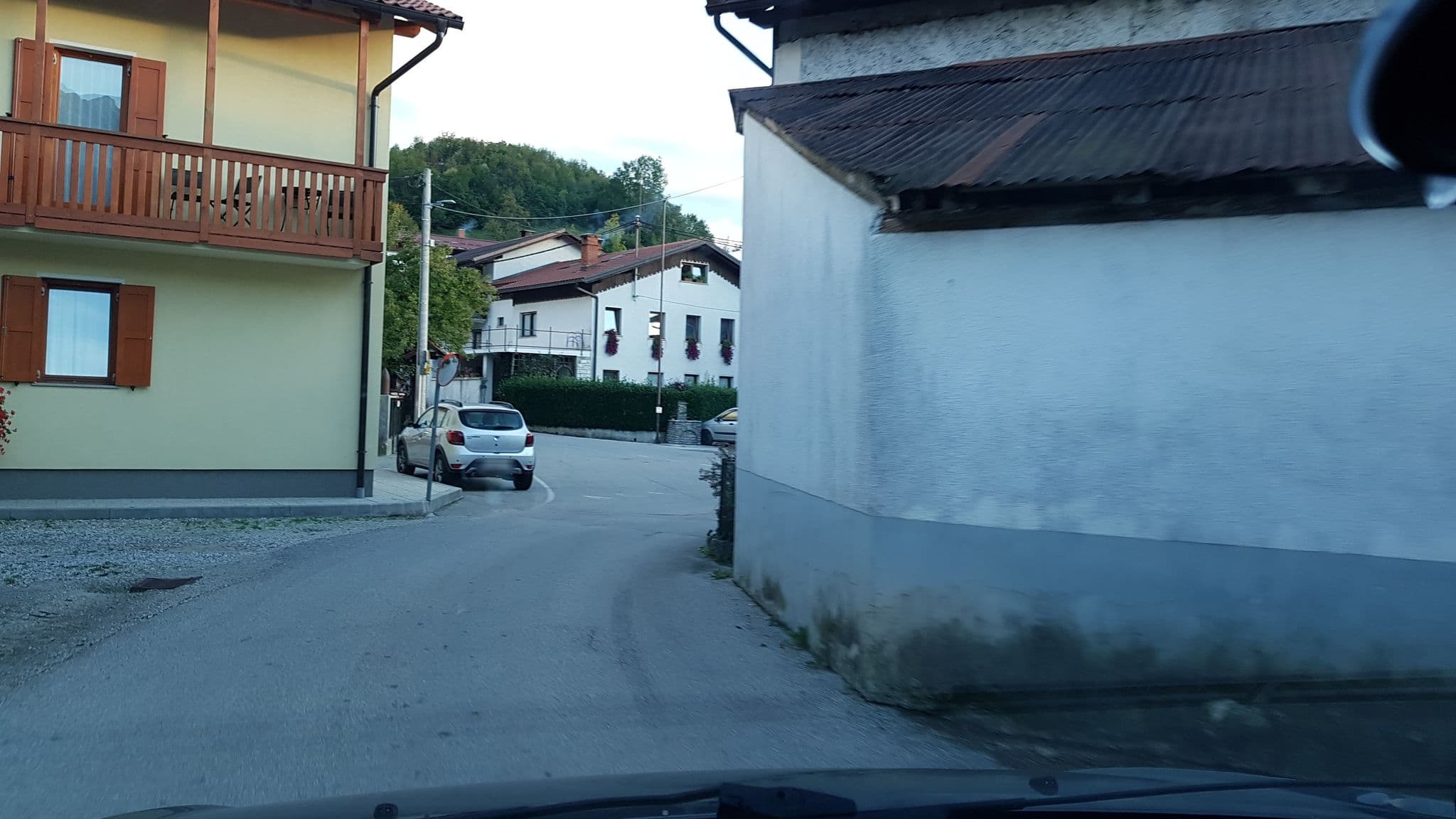 Street view near Holiday Home Krn&Relax, Kobarid — © igorzo (CC BY-SA · Mapillary)
