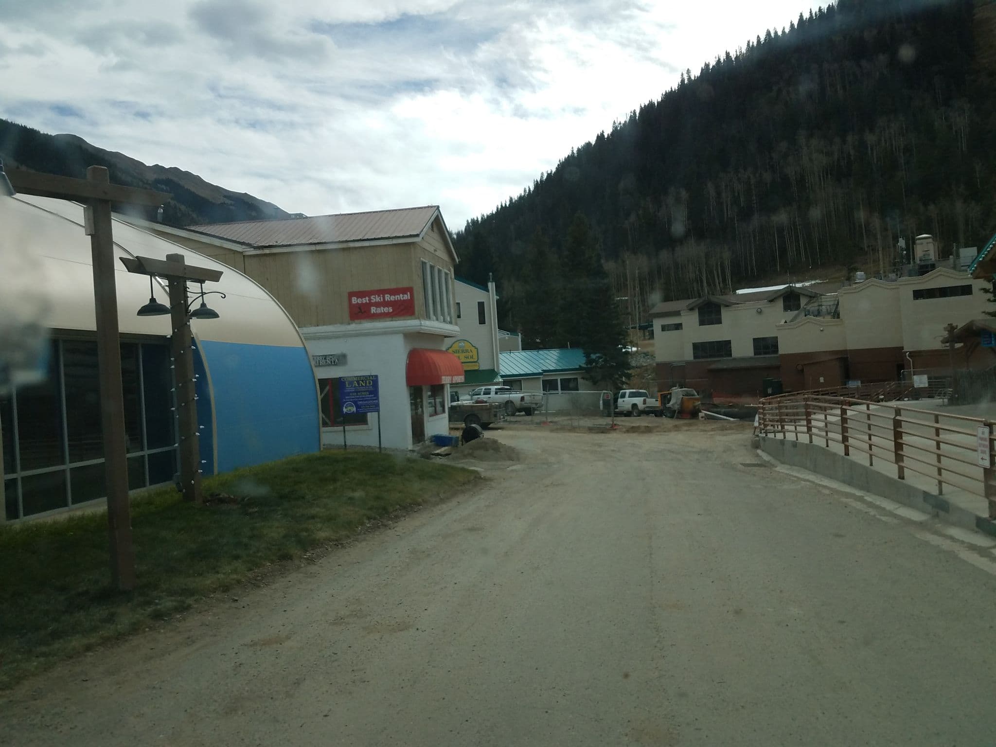 Street view near Taos Mountain Chalet, Arroyo Seco — © jbthemilker (CC BY-SA · Mapillary)