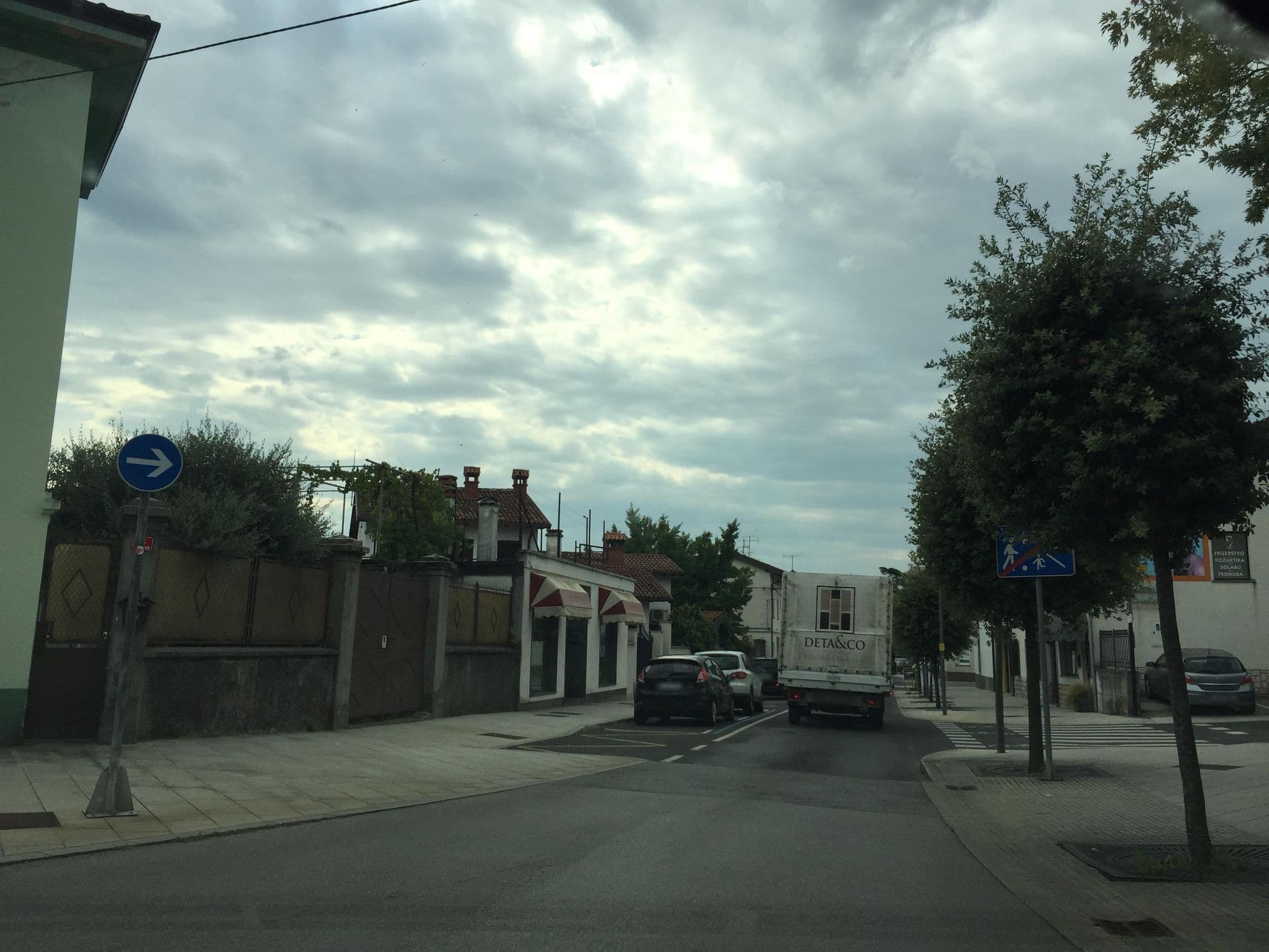 Street view near Lipa, Šempeter pri Gorici — © igorzo (CC BY-SA · Mapillary)