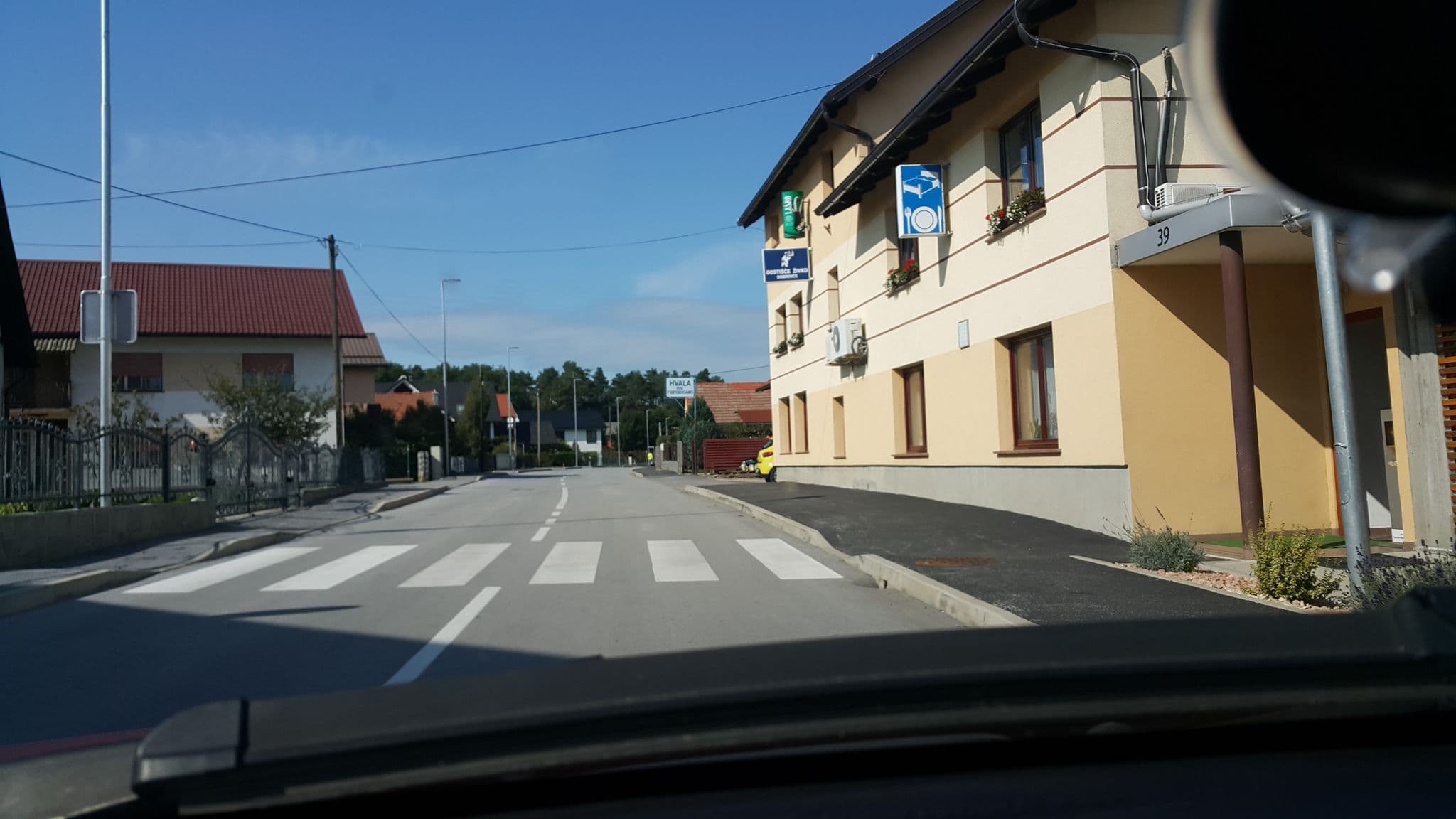 Street view near Gostišče Živko - Veseli Štajer'c, Rogoza — © urosja (CC BY-SA · Mapillary)