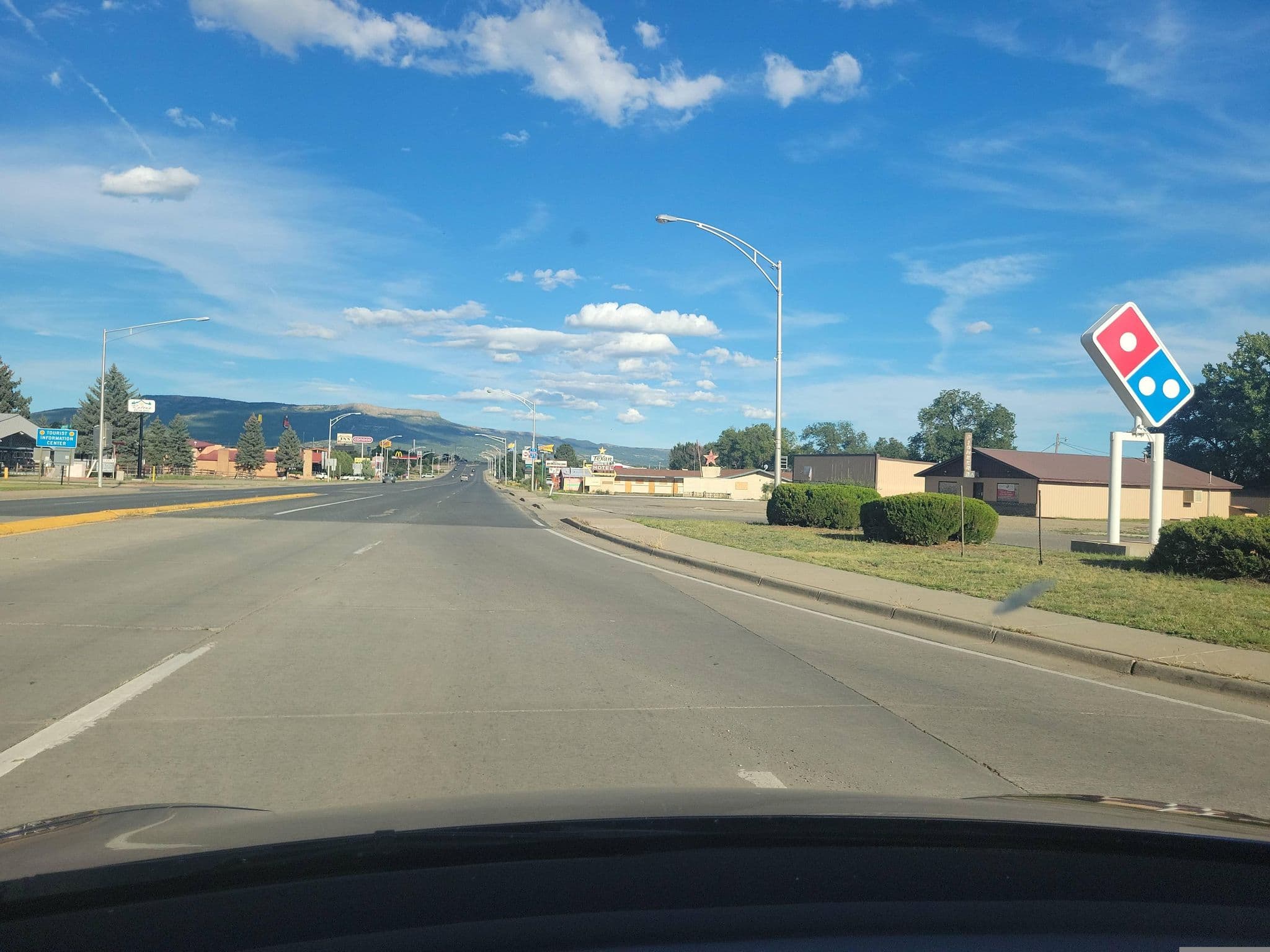 Street view near Howard Johnson By Wyndham Raton, Raton — © Montrose_Lyle (CC BY-SA · Mapillary)