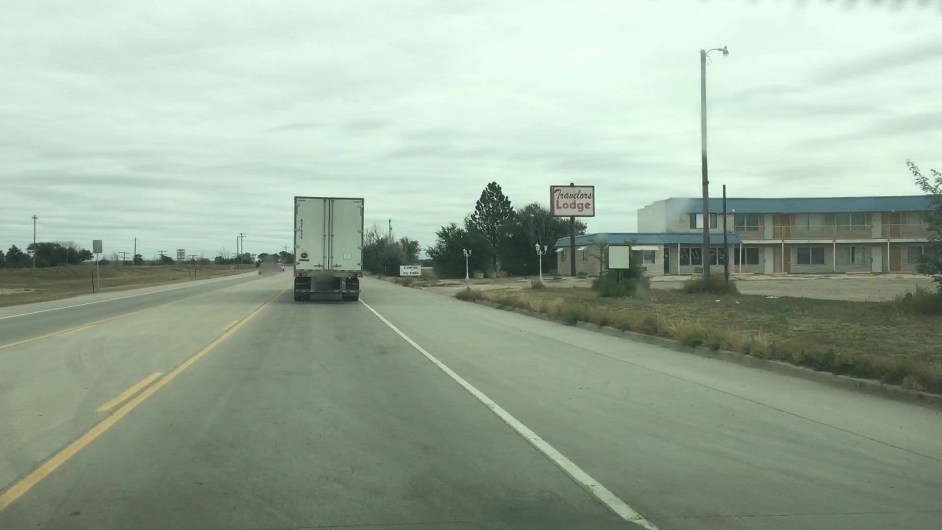 Street view near Econo Lodge, Lamar — © lvl5 (CC BY-SA · Mapillary)