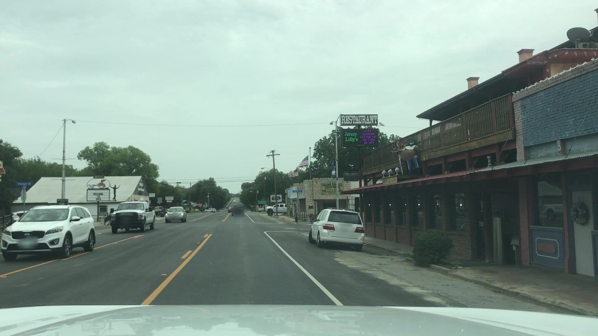 Street view near Upstairs Inn, Hico — © lvl5 (CC BY-SA · Mapillary)