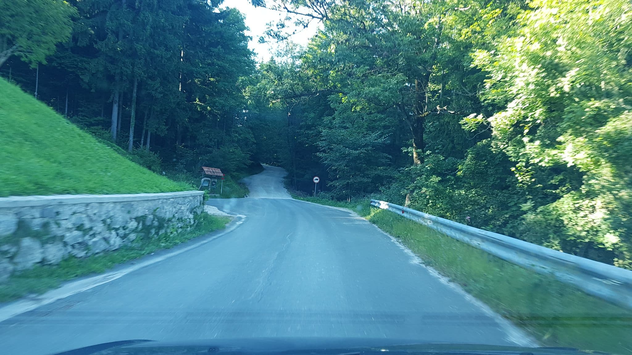 Street view near Smučarska koča, Kotlje — © igorzo (CC BY-SA · Mapillary)
