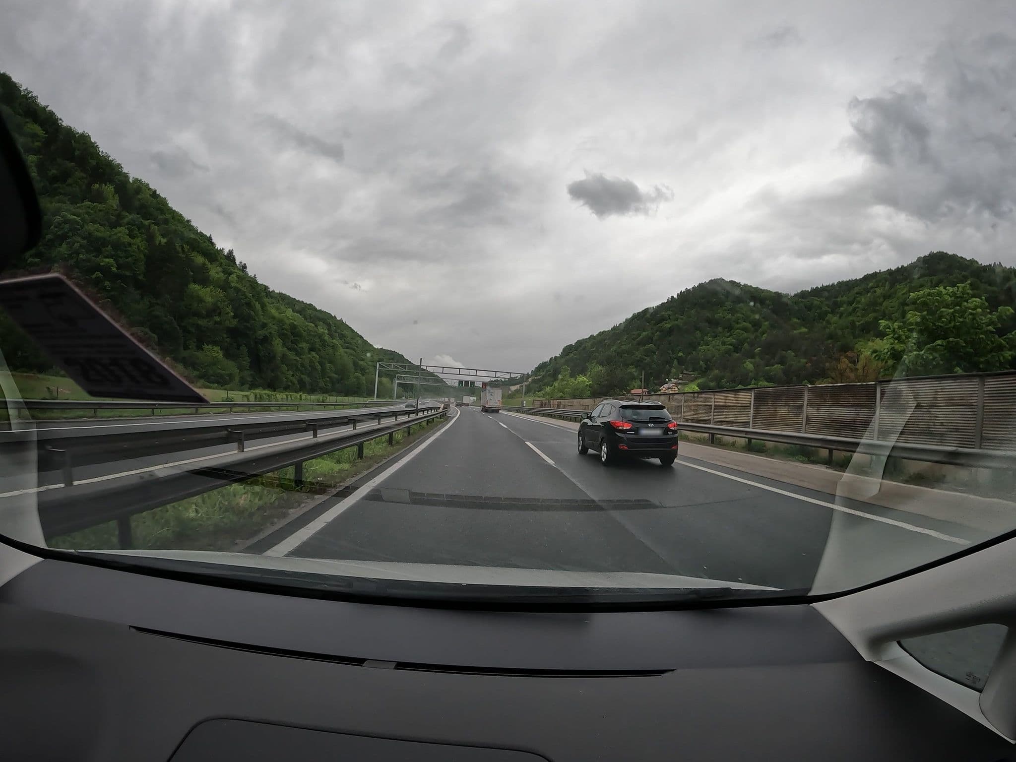 Street view near Zajčeva koča, Trbovlje — © erias (CC BY-SA · Mapillary)